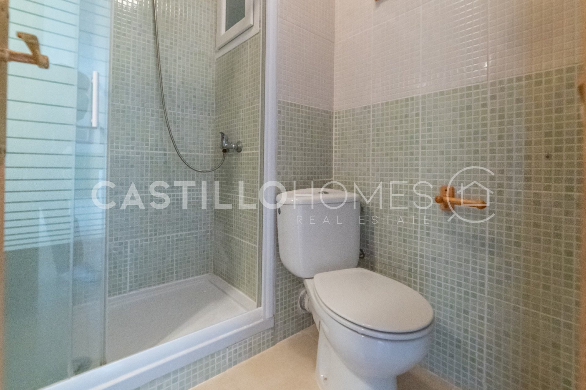 Reventa - Apartamento / piso - Torrevieja - Urb. Rosaleda