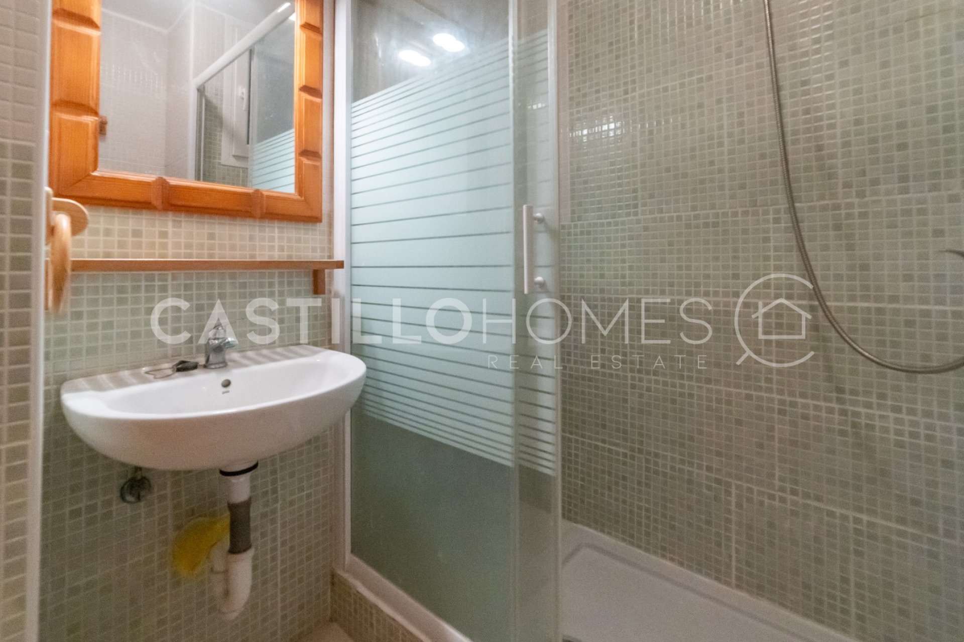 Reventa - Apartamento / piso - Torrevieja - Urb. Rosaleda