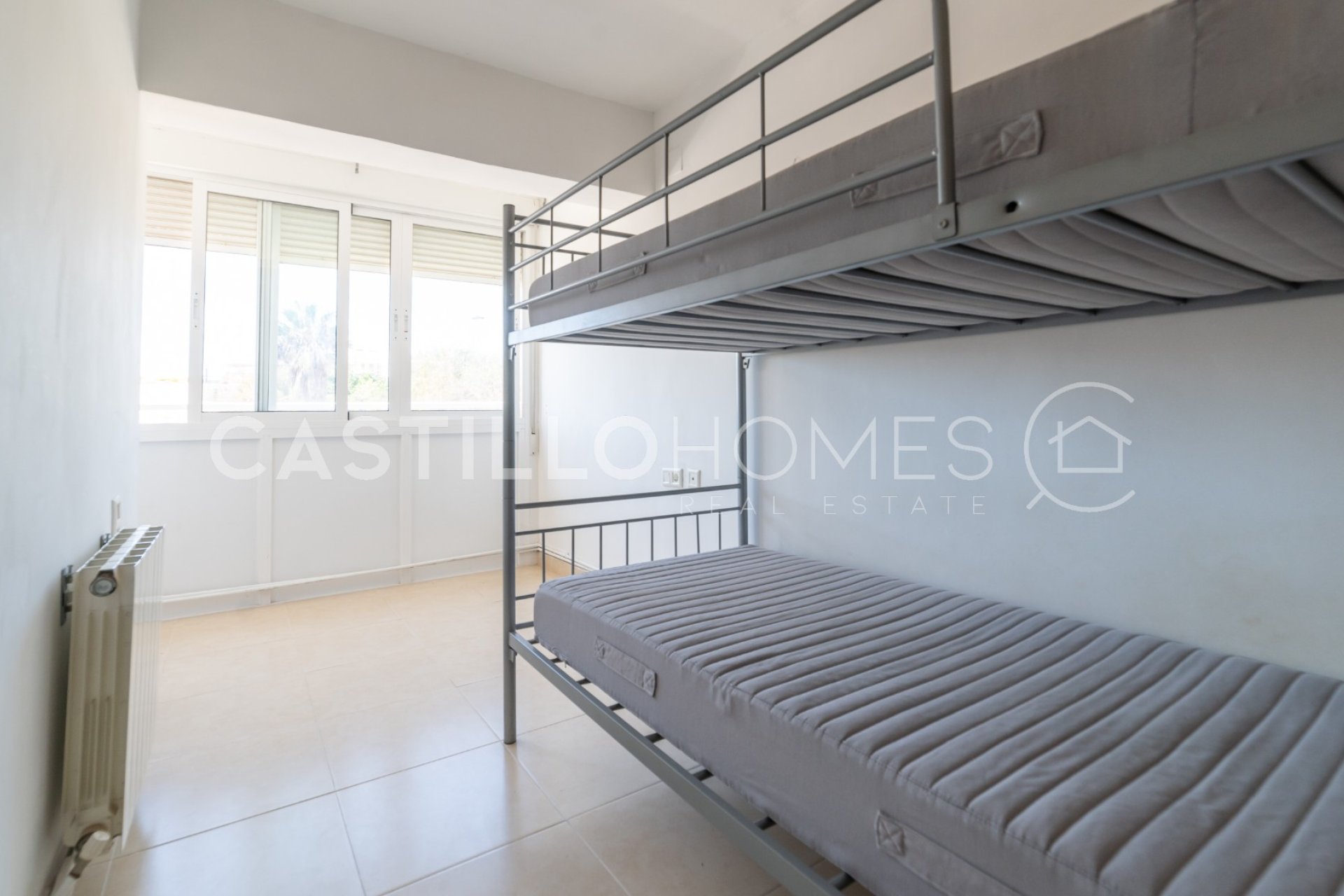 Reventa - Apartamento / piso - Torrevieja - Urb. Rosaleda