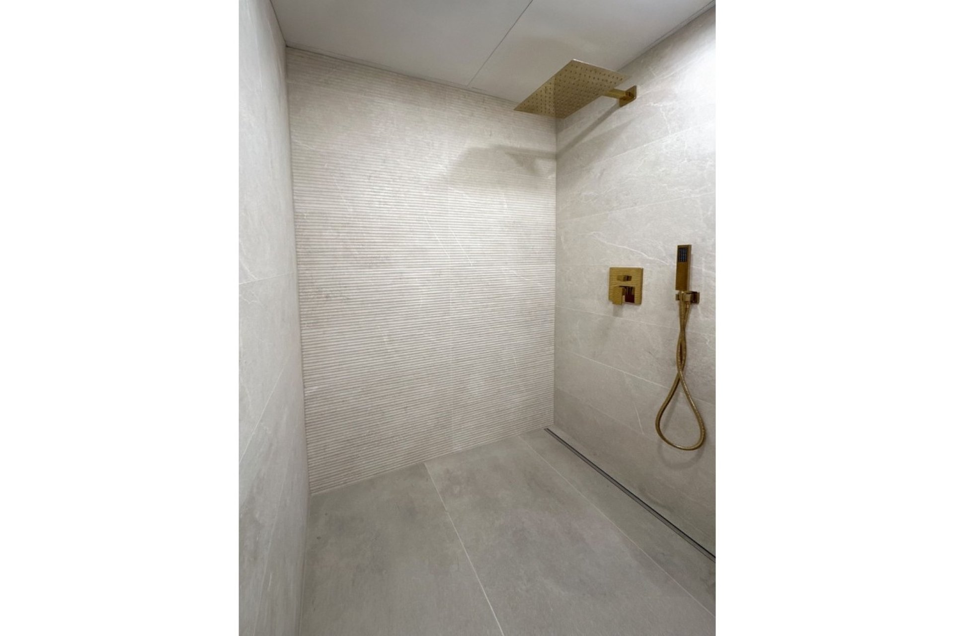 Reventa - Apartamento / piso - Torrevieja