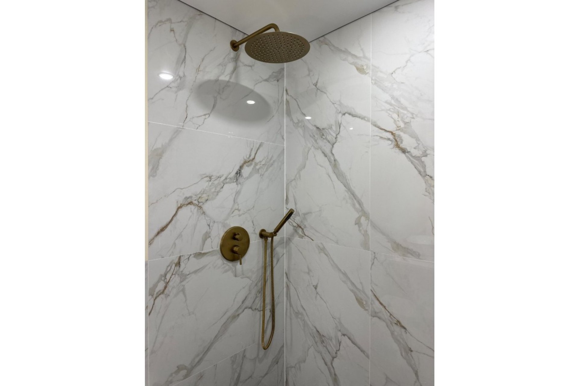 Reventa - Apartamento / piso - Torrevieja