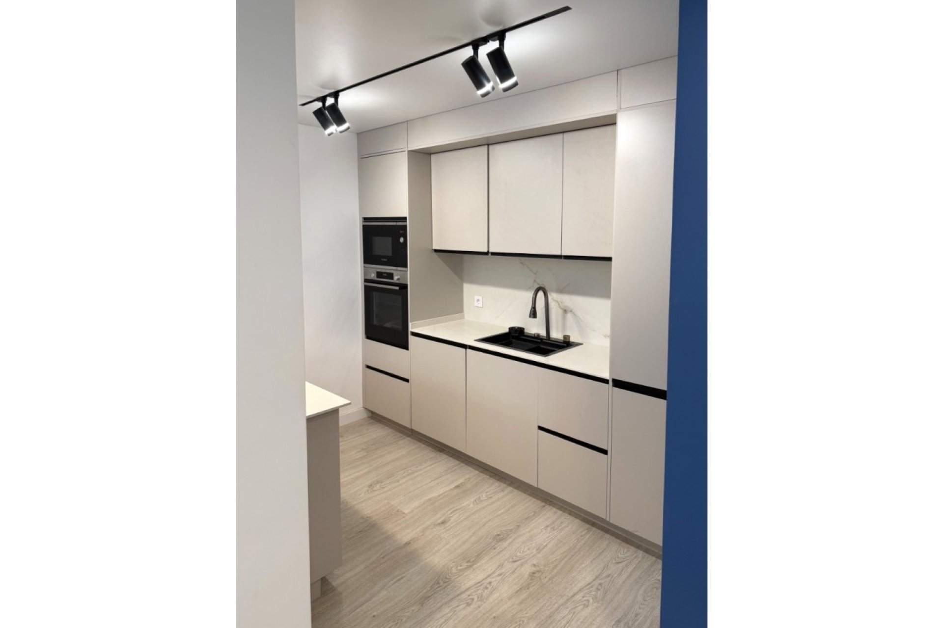 Reventa - Apartamento / piso - Torrevieja