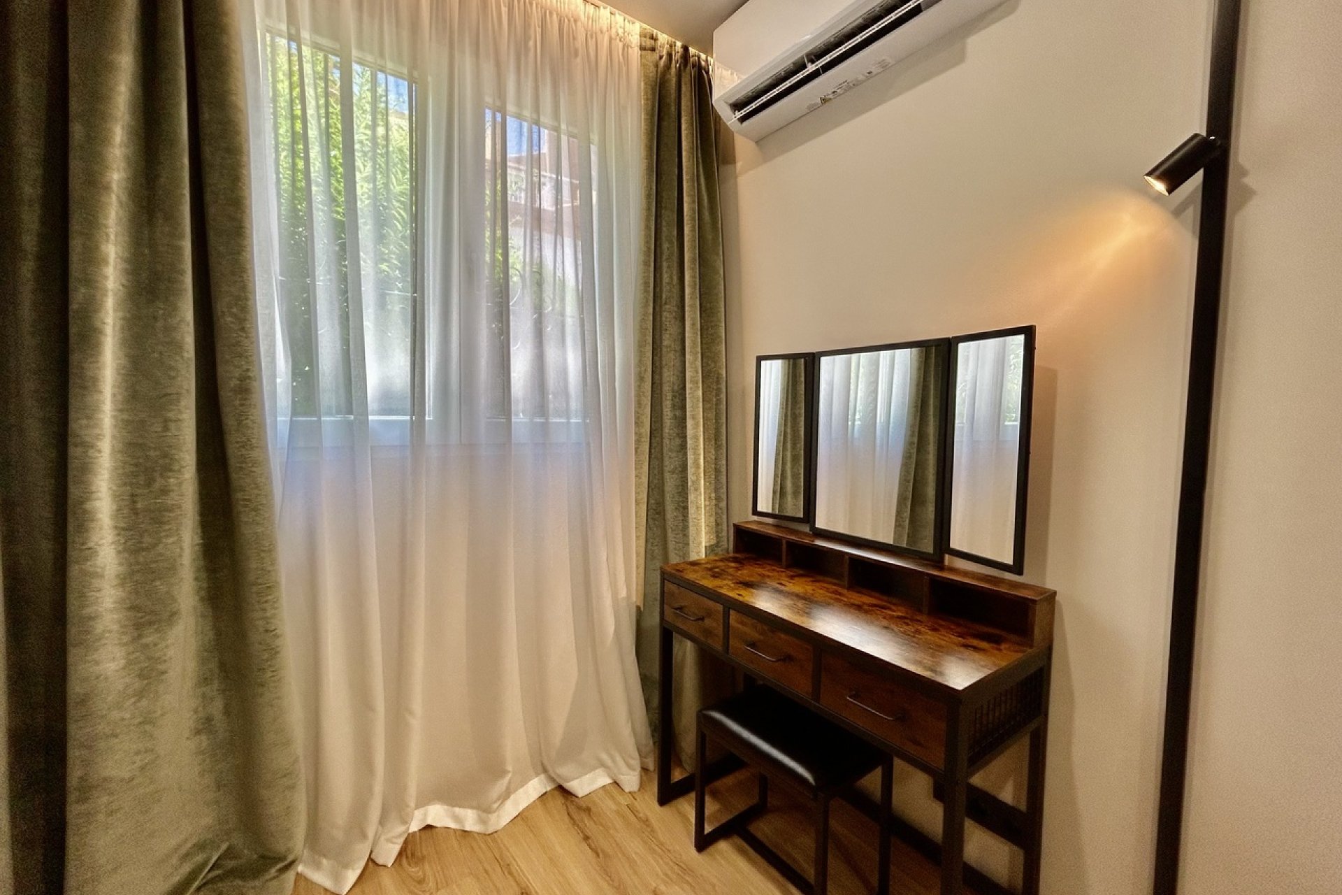 Reventa - Apartamento / piso - Torrevieja