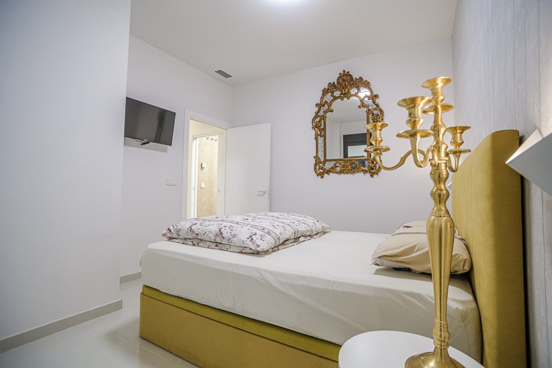 Reventa - Apartamento / piso - Torrevieja