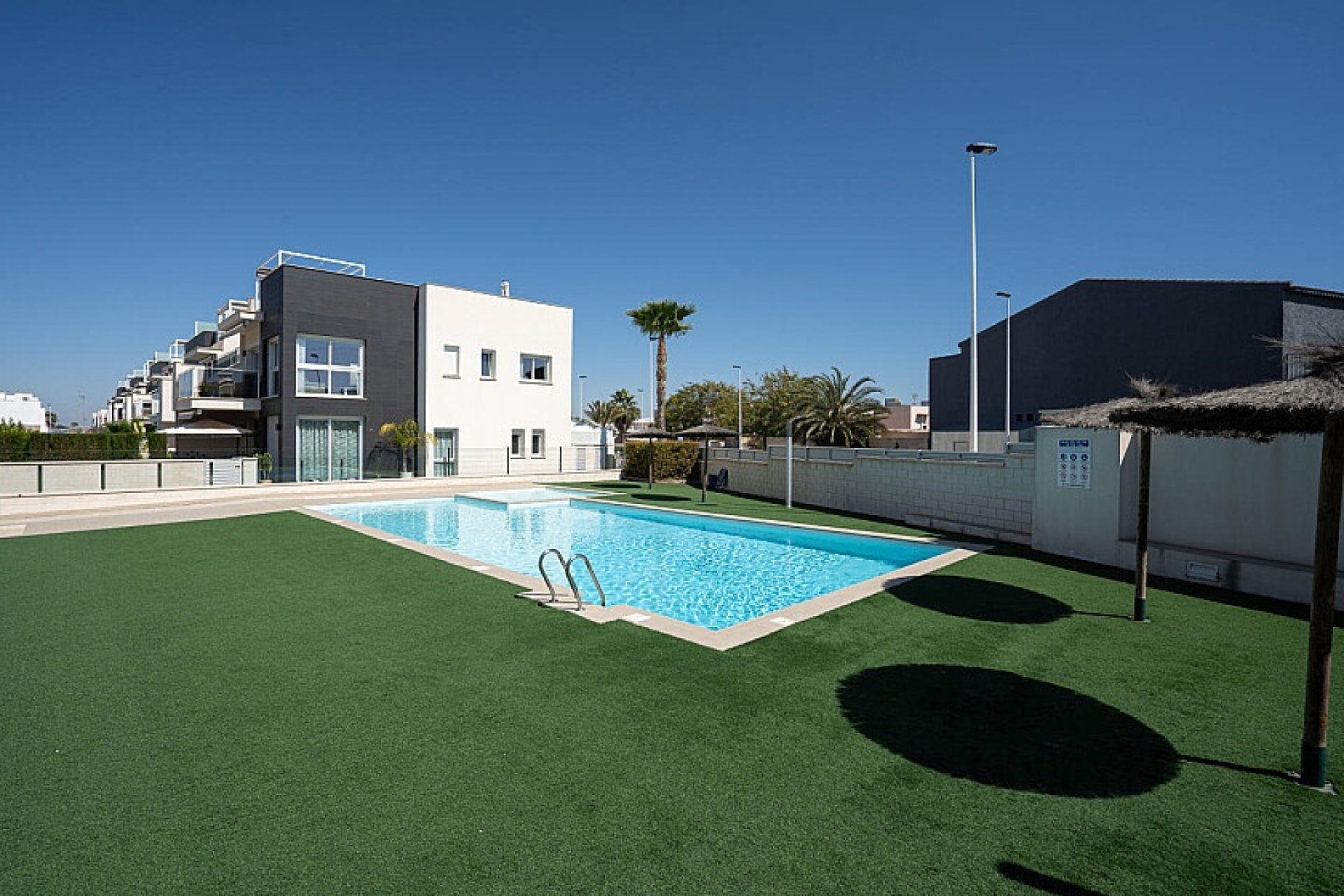 Reventa - Bungalow - Torrevieja - Carrefour area