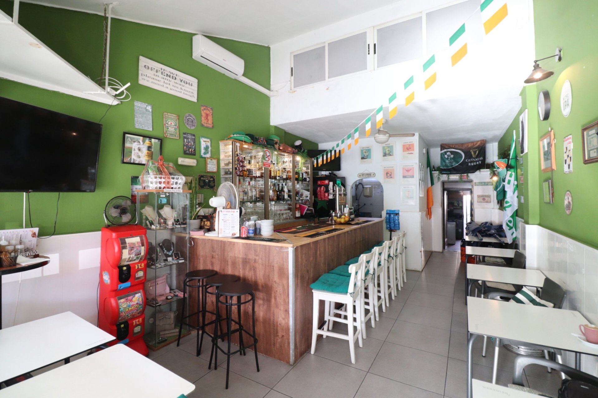 Reventa - Commercial (Freehold) - Torrevieja - El Chaparral