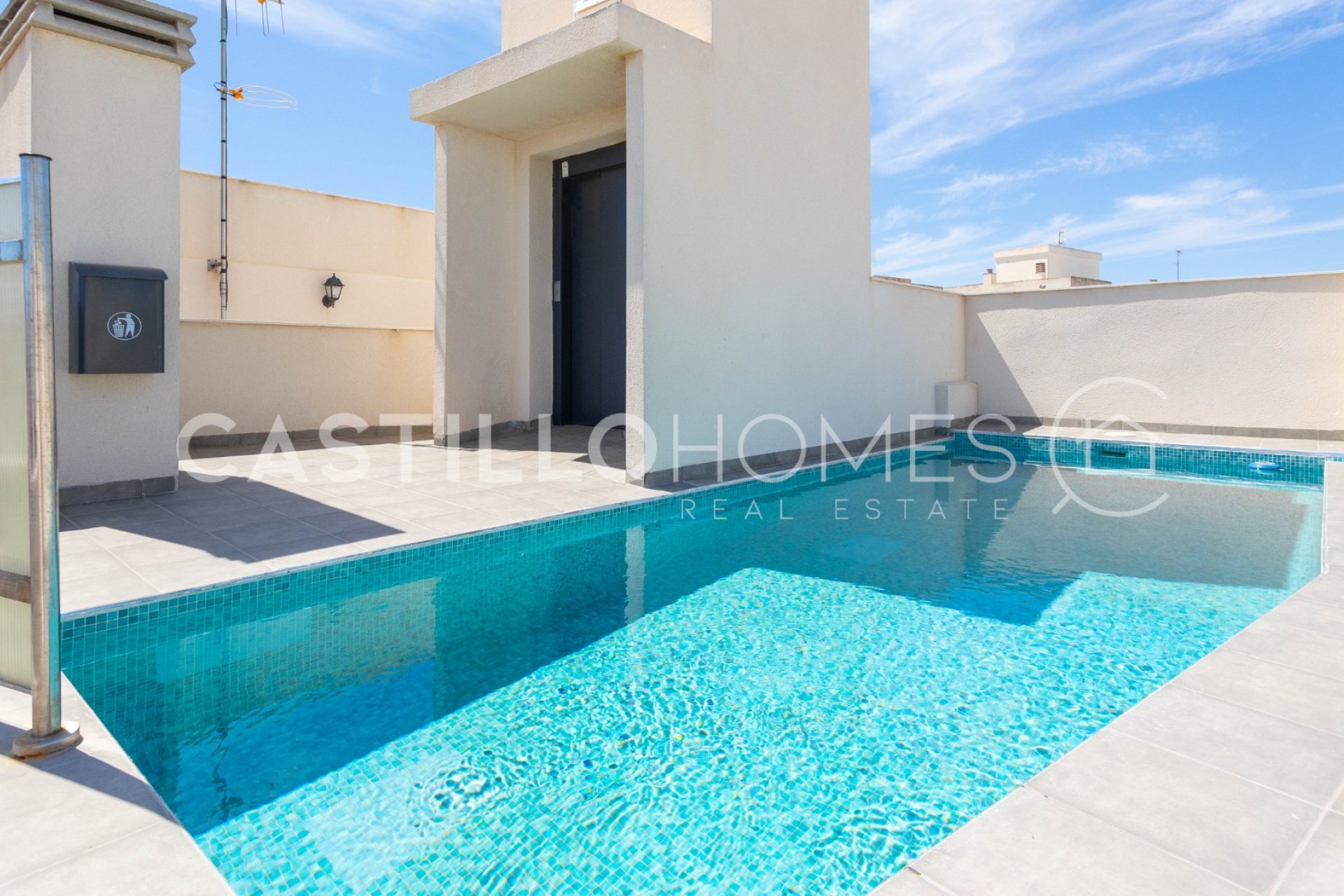Reventa - Estudio - Torrevieja - Centro