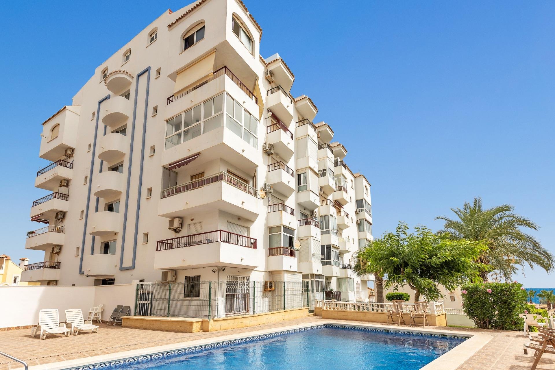 Reventa - Estudio - Torrevieja - Torreblanca