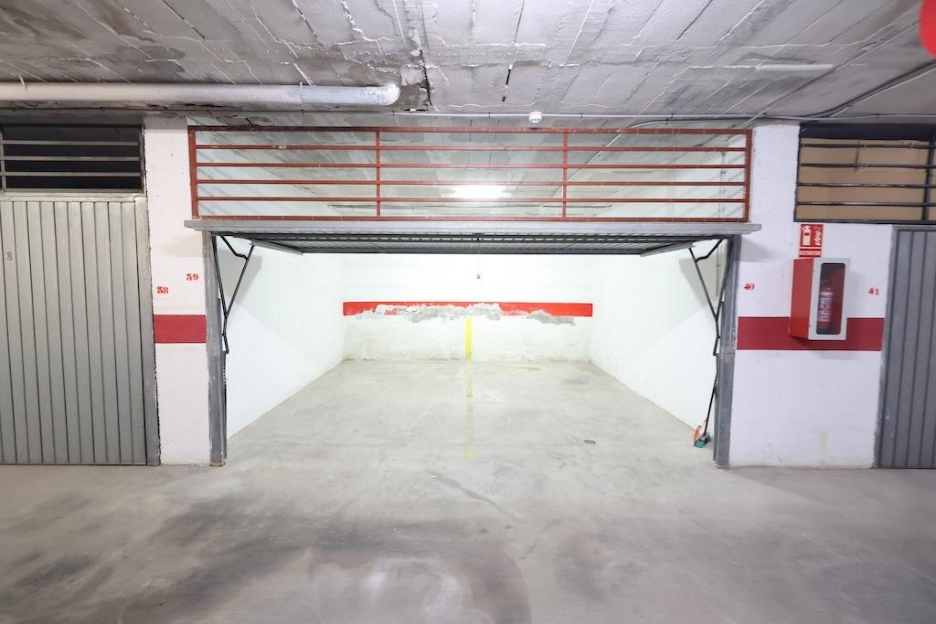 Reventa - Garaje - Torrevieja - Los Frutales