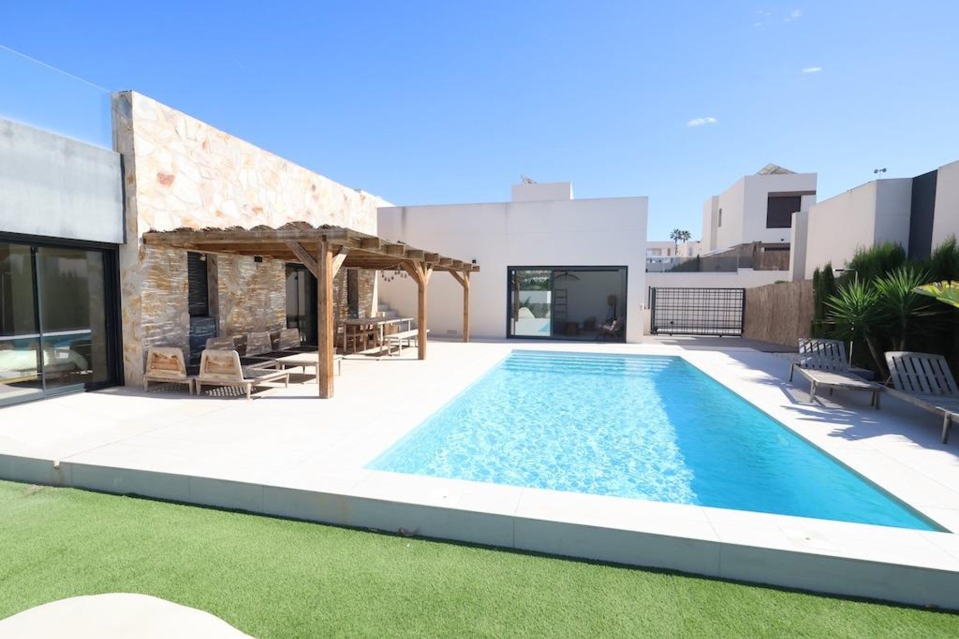 Reventa - Villa - Algorfa - Comunidad valenciana