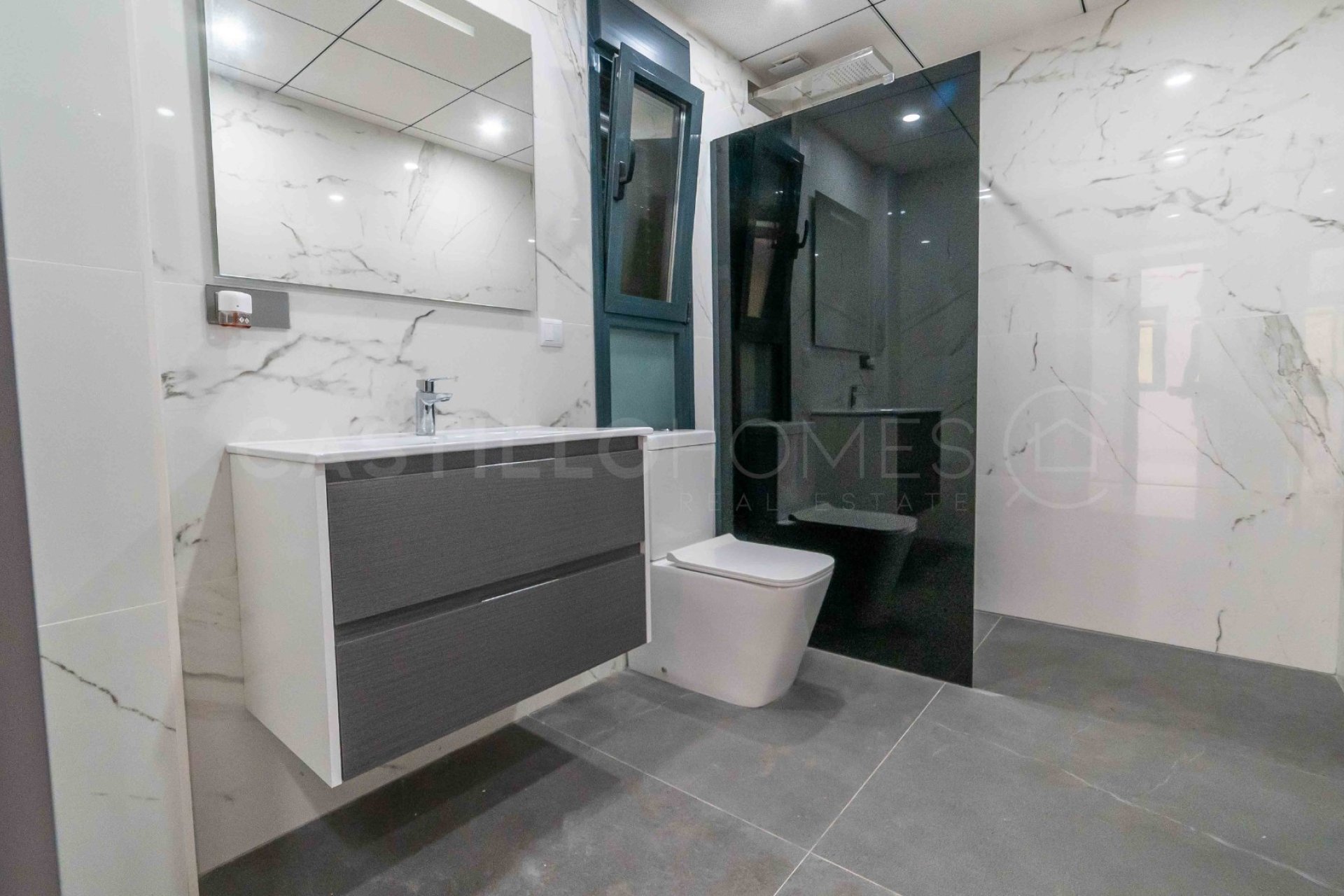 Reventa - Villa - Alicante - Campoamor
