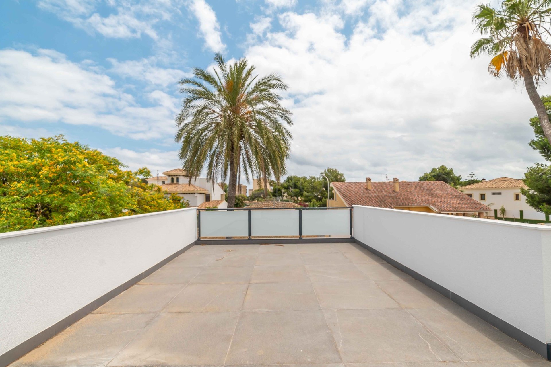 Reventa - Villa - Alicante - Campoamor