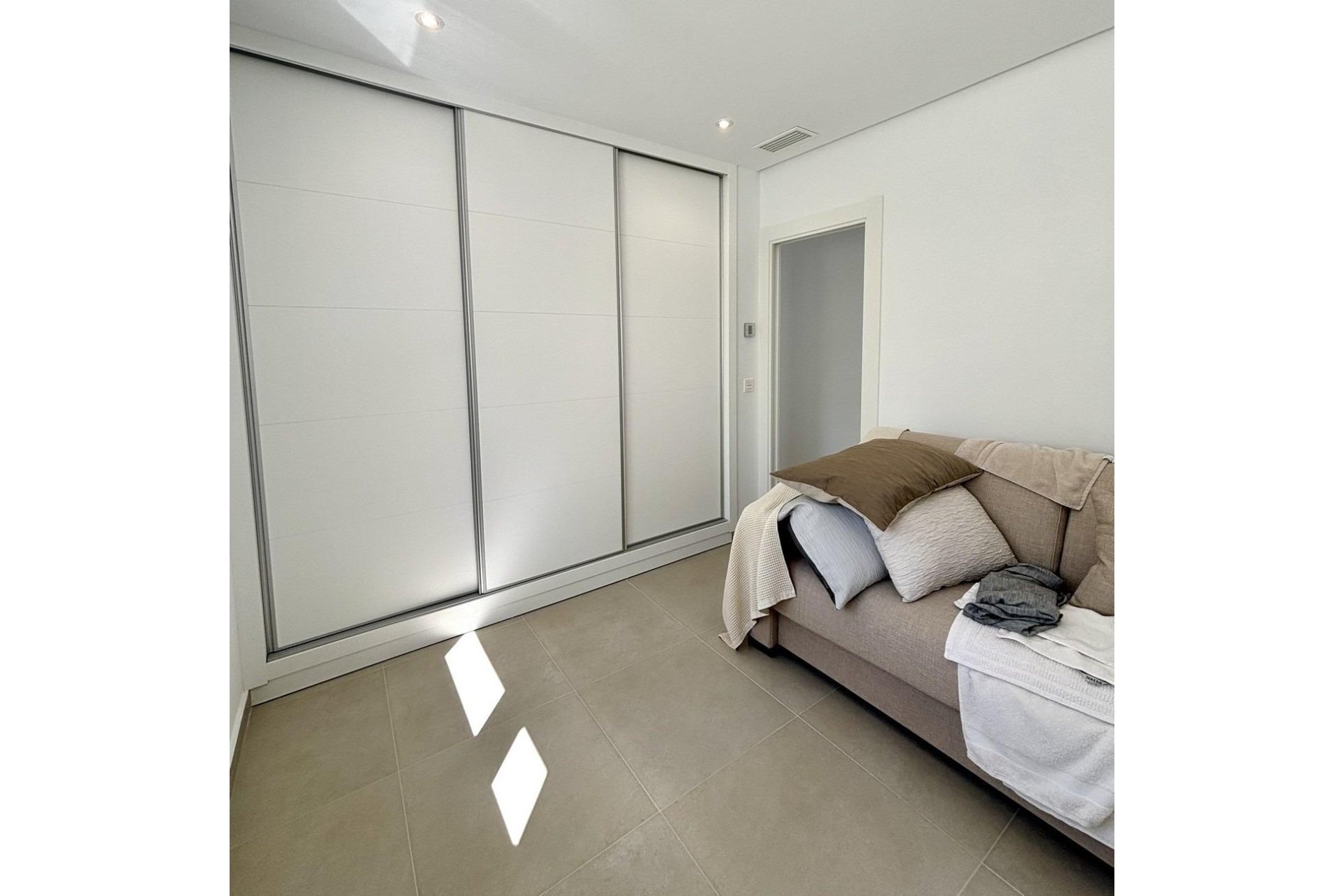 Reventa - Villa - Benijofar