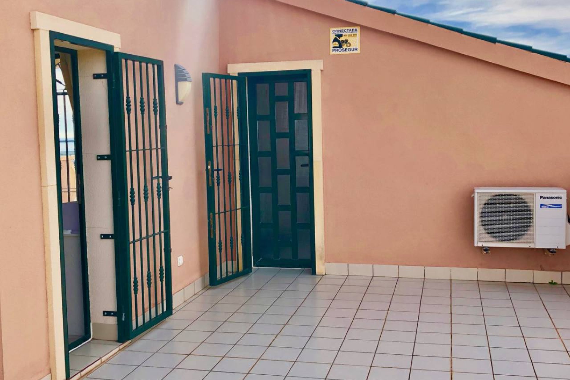 Reventa - Villa - Ciudad Quesada - La Fiesta
