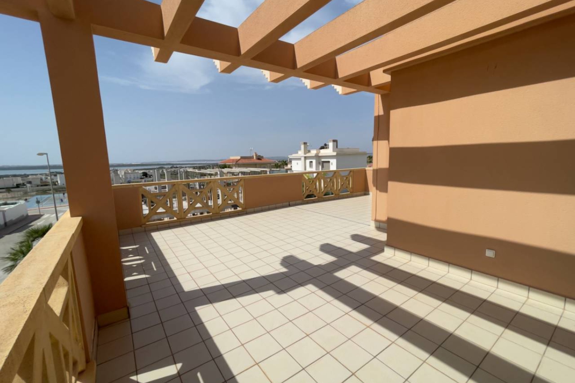 Reventa - Villa - Ciudad Quesada - La Fiesta