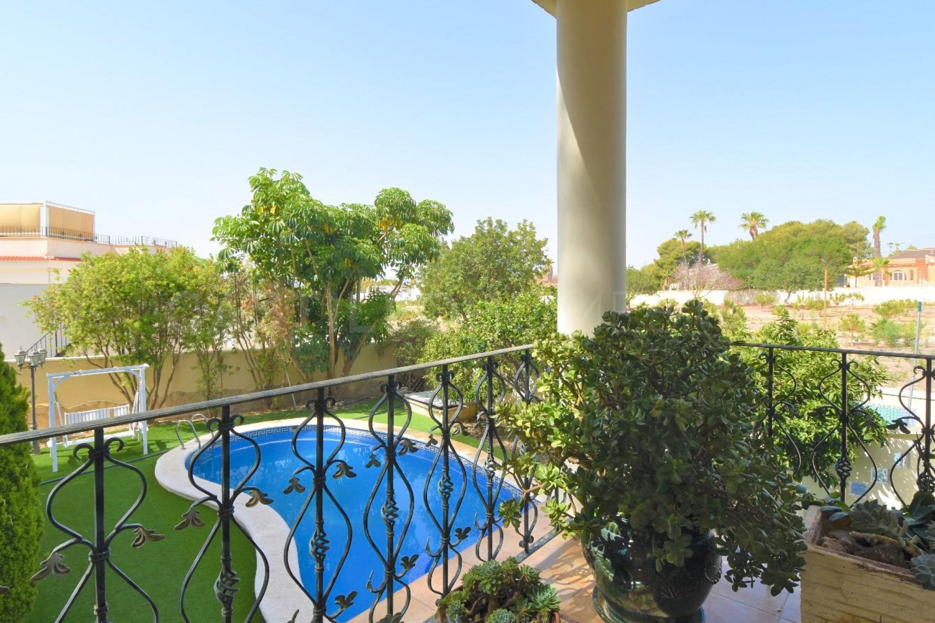 Reventa - Villa - Ciudad Quesada - Urbanizaciones