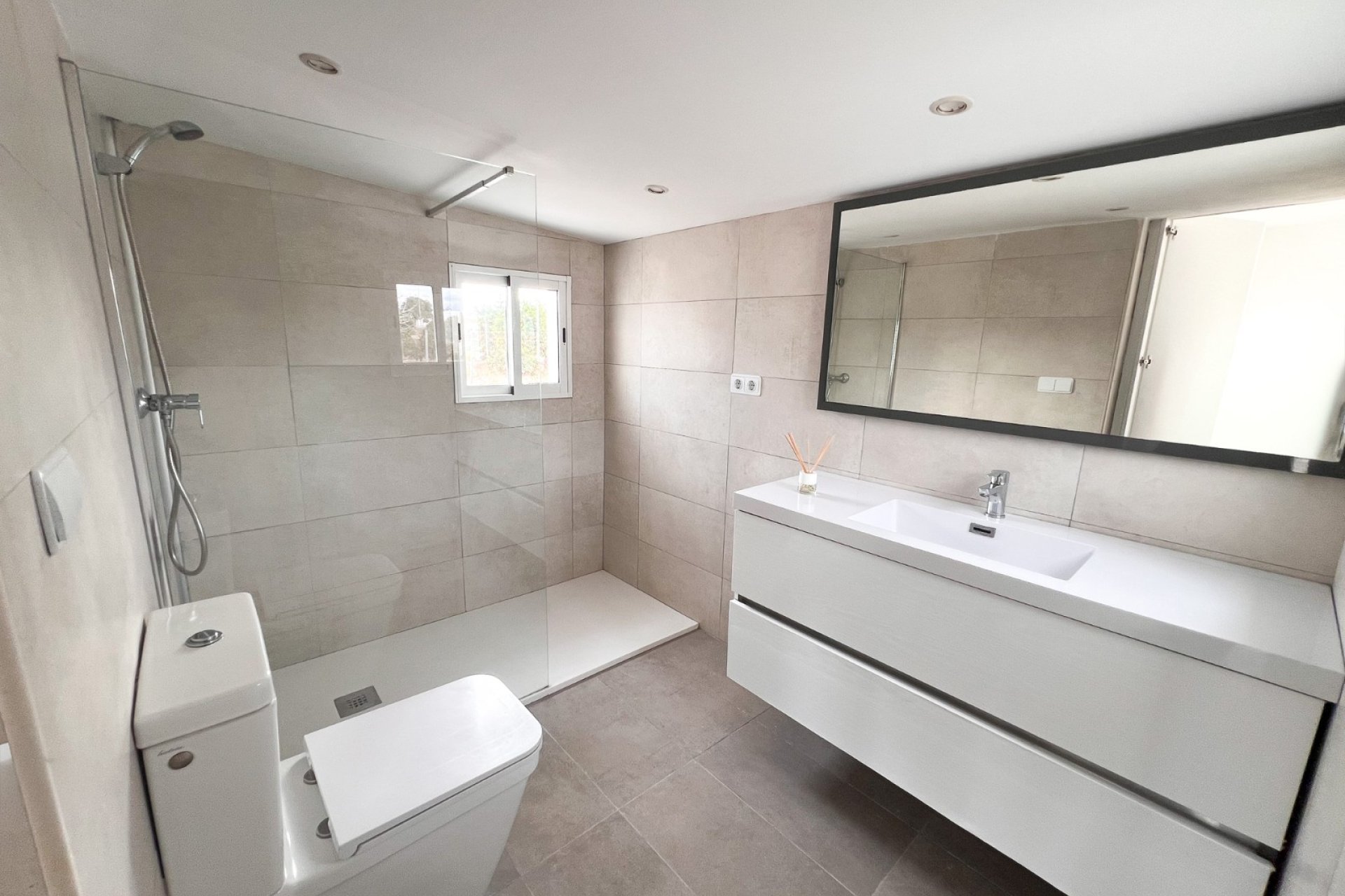 Reventa - Villa - Dolores