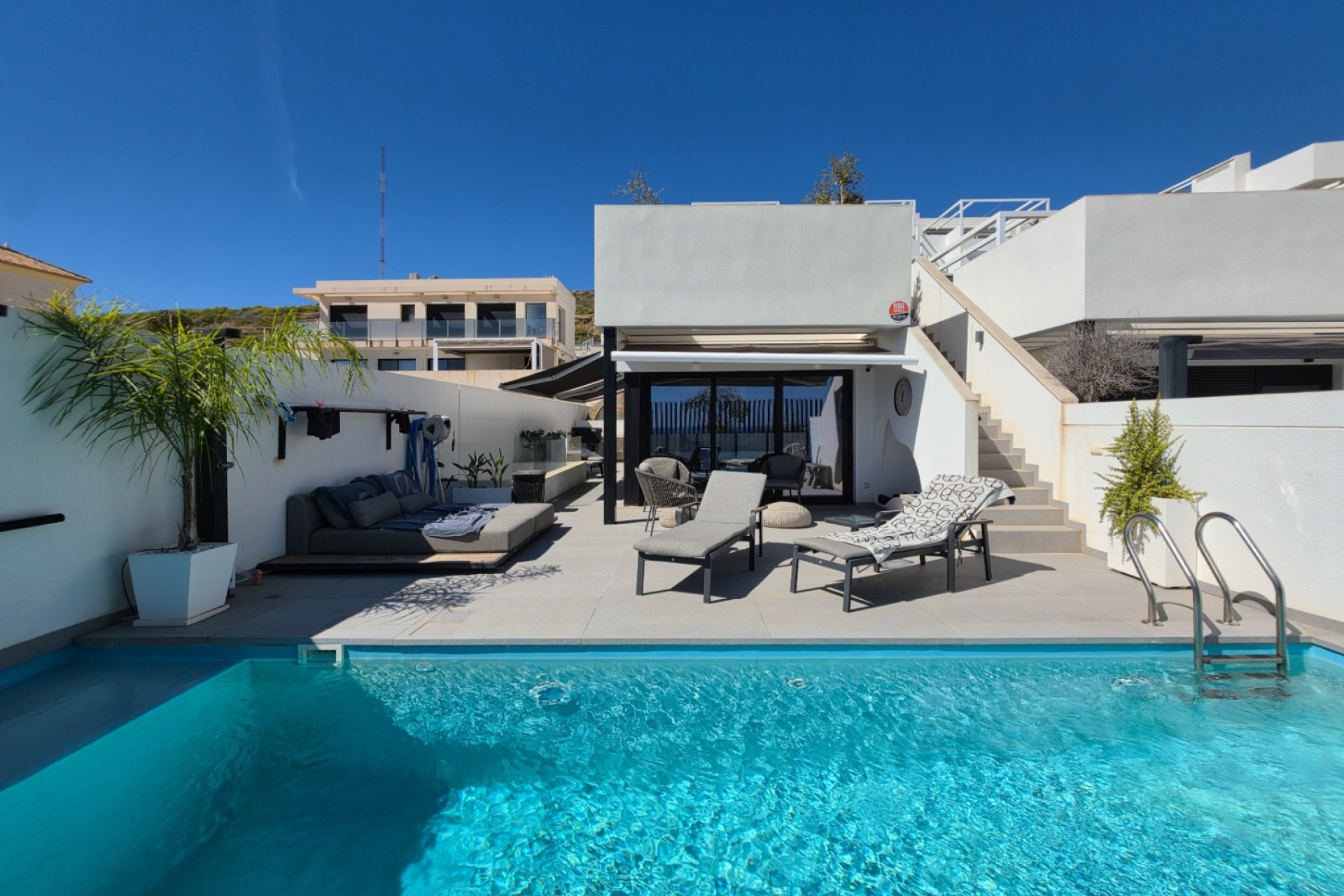 Reventa - Villa - Guardamar del Segura - Urbanizaciones