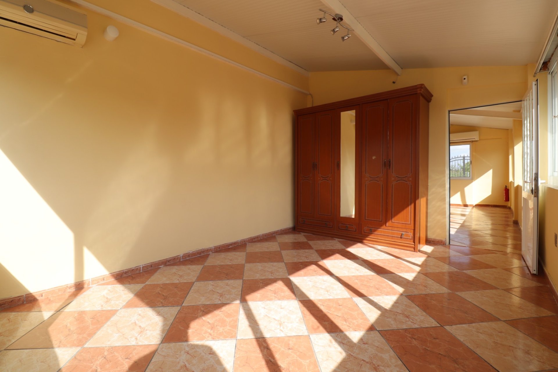 Reventa - Villa - Heredades - Heredades - Country