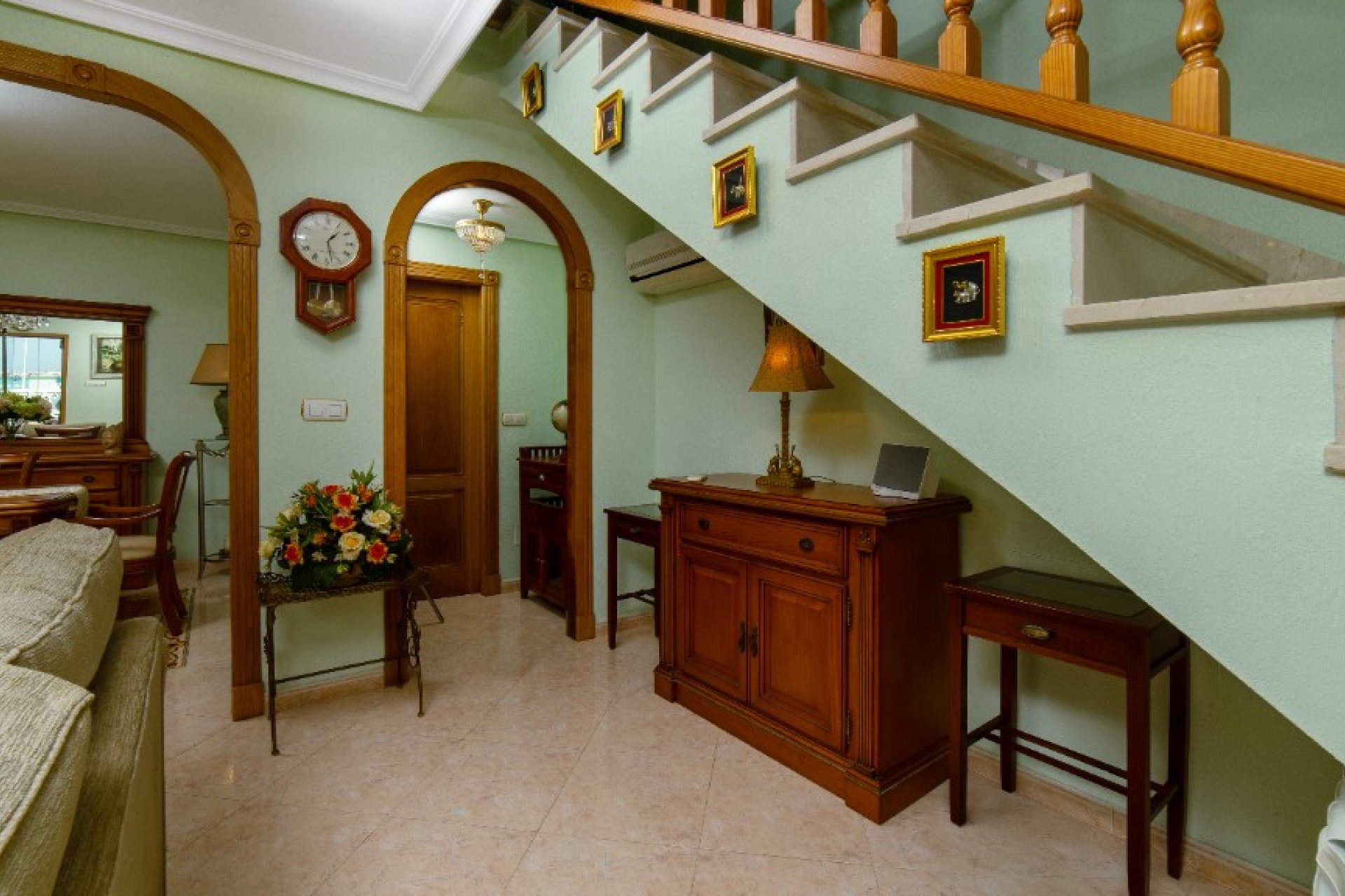 Reventa - Villa - Los Altos