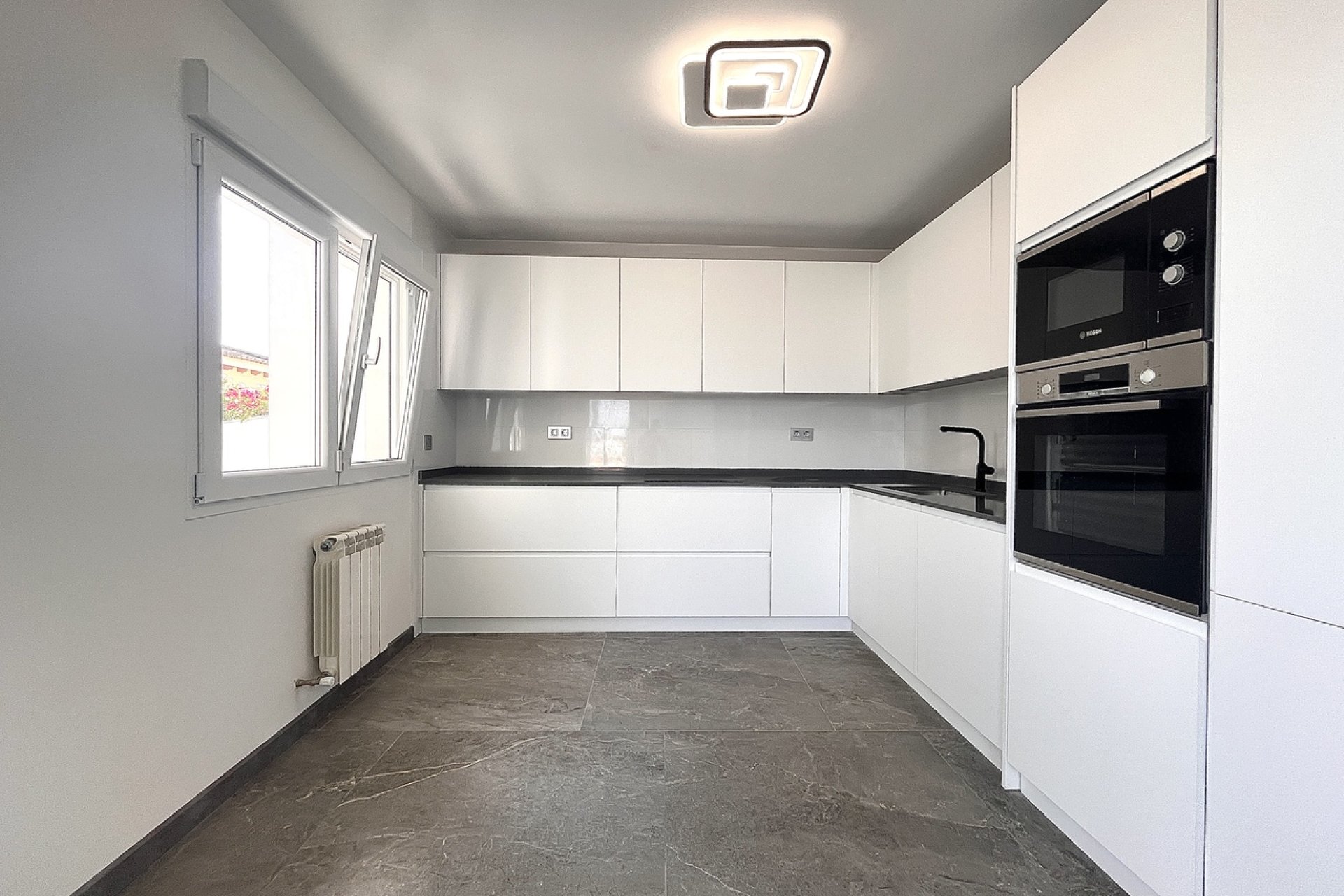 Reventa - Villa - Los Balcones