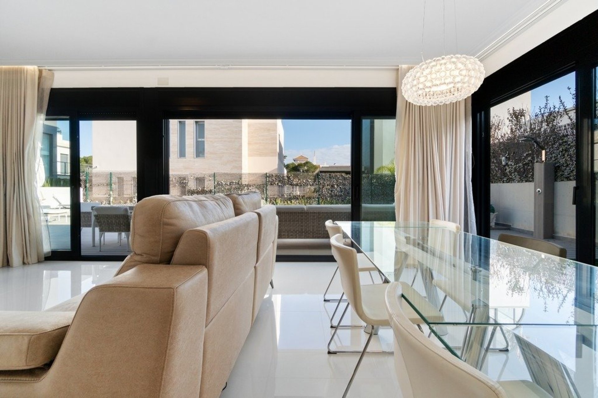 Reventa - Villa - Orihuela Costa - Agua Marina