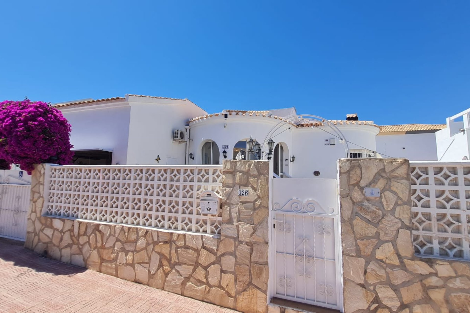 Reventa - Villa - Orihuela Costa - La Florida