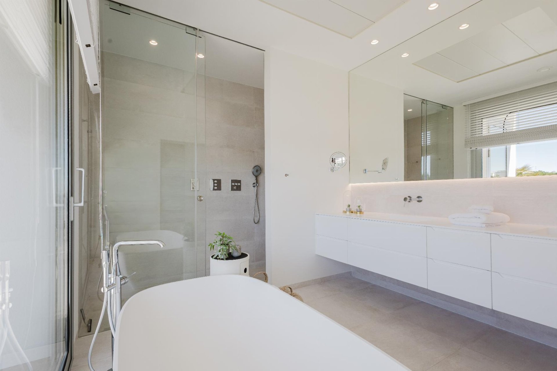 Reventa - Villa - Orihuela Costa - Las Colinas Golf