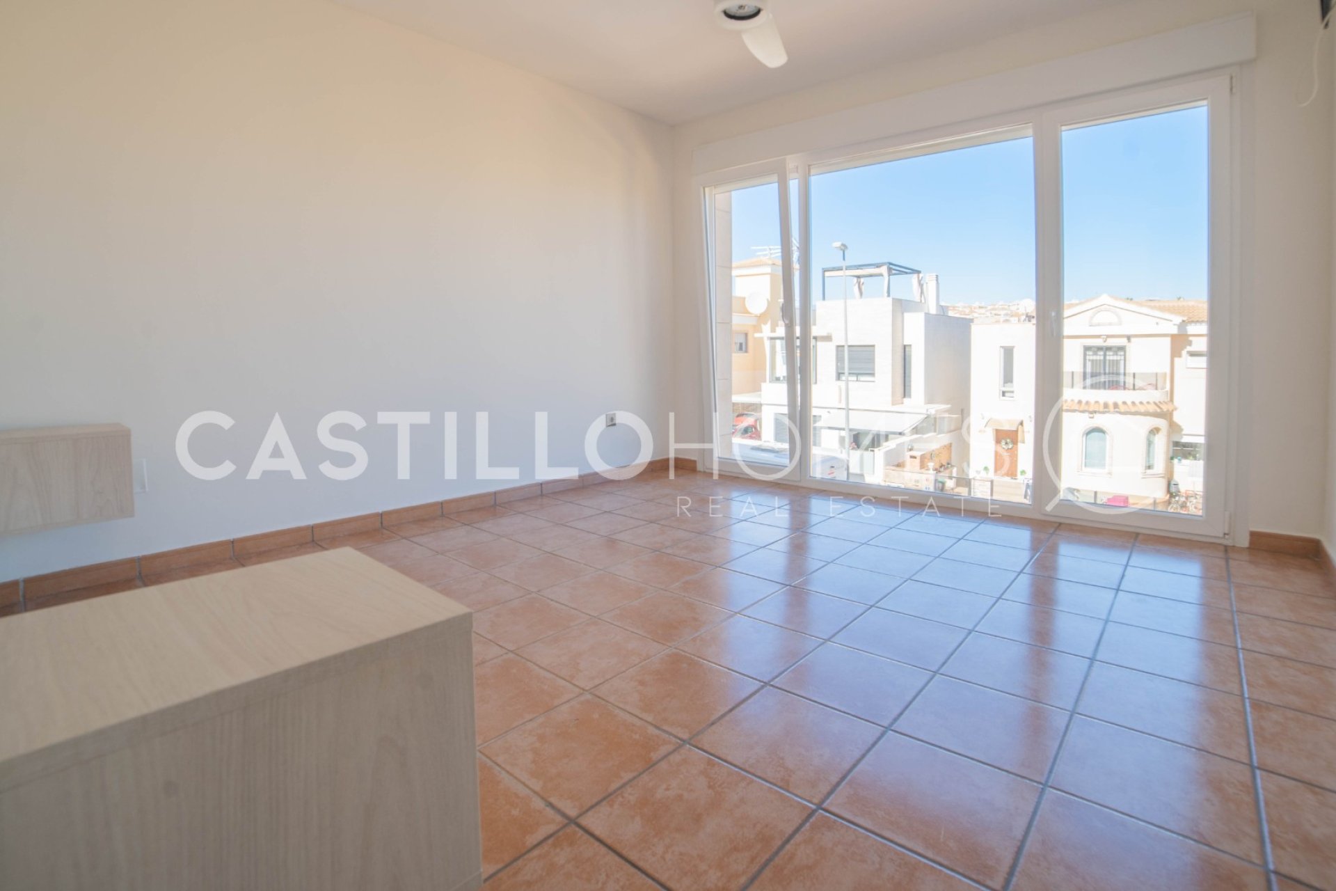 Reventa - Villa - Orihuela Costa - Las Filipinas
