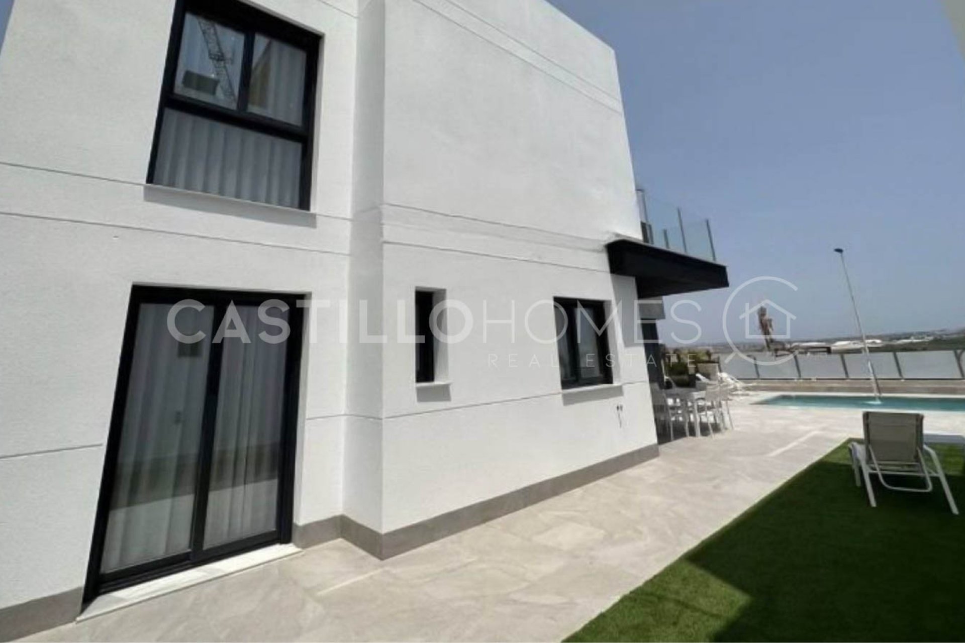 Reventa - Villa - Orihuela Costa - Los Altos