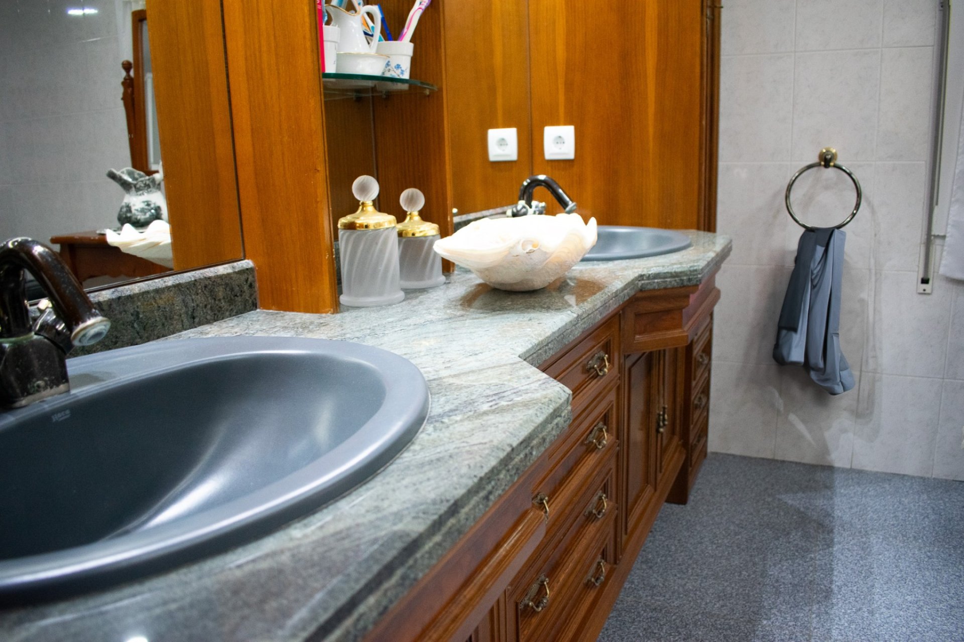 Reventa - Villa - Orihuela Costa - MUY CERCA DE LA PLAYA