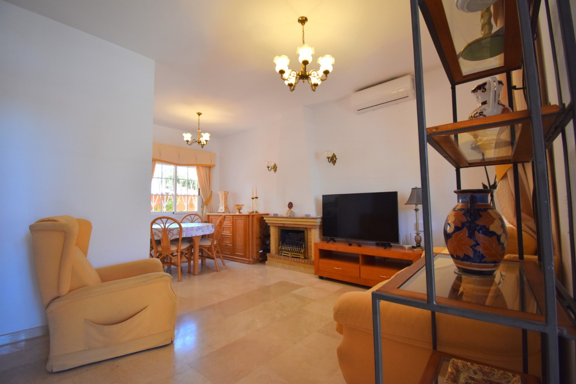 Reventa - Villa - Orihuela Costa - Playa Flamenca