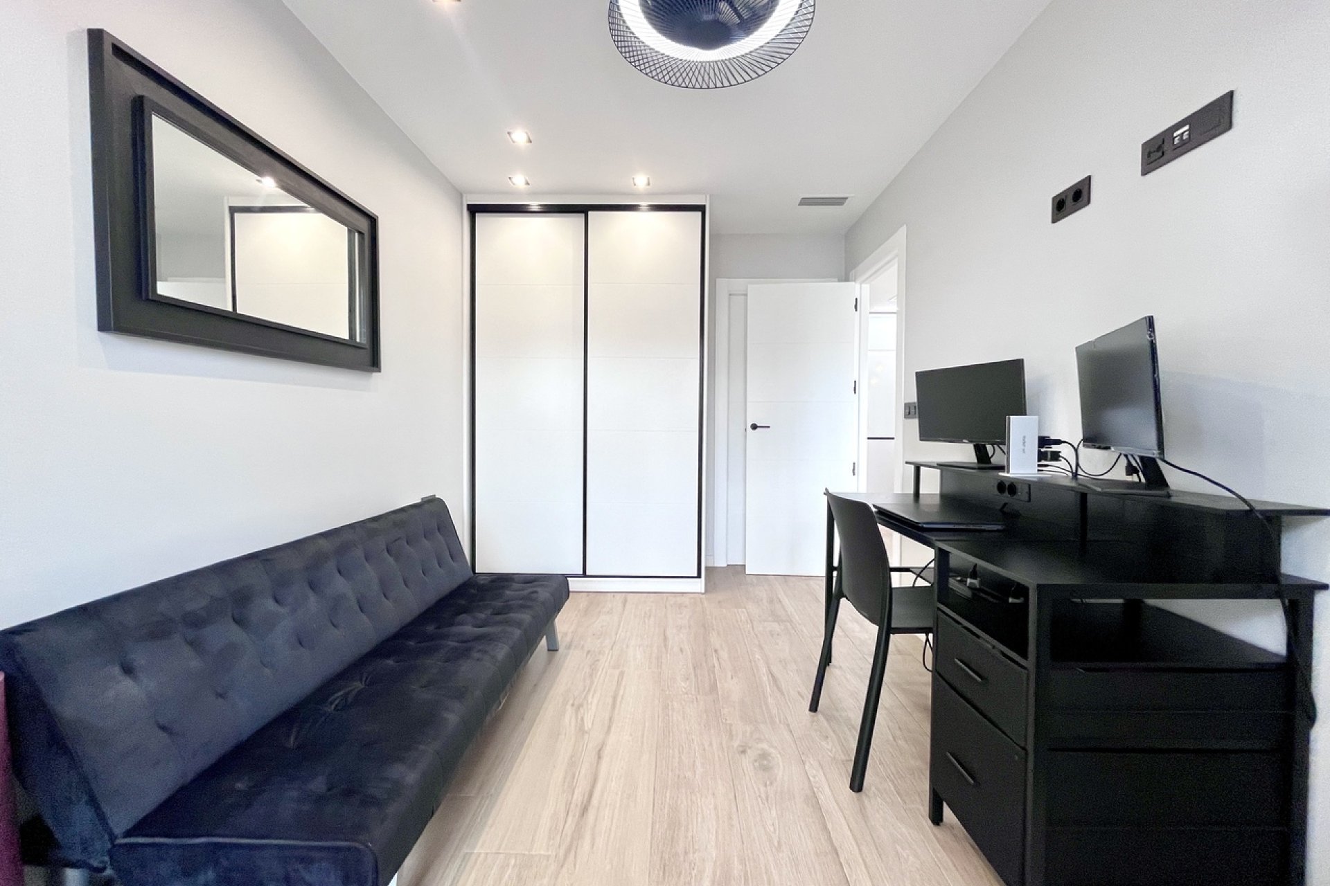 Reventa - Villa - Orihuela Costa - Playa Flamenca