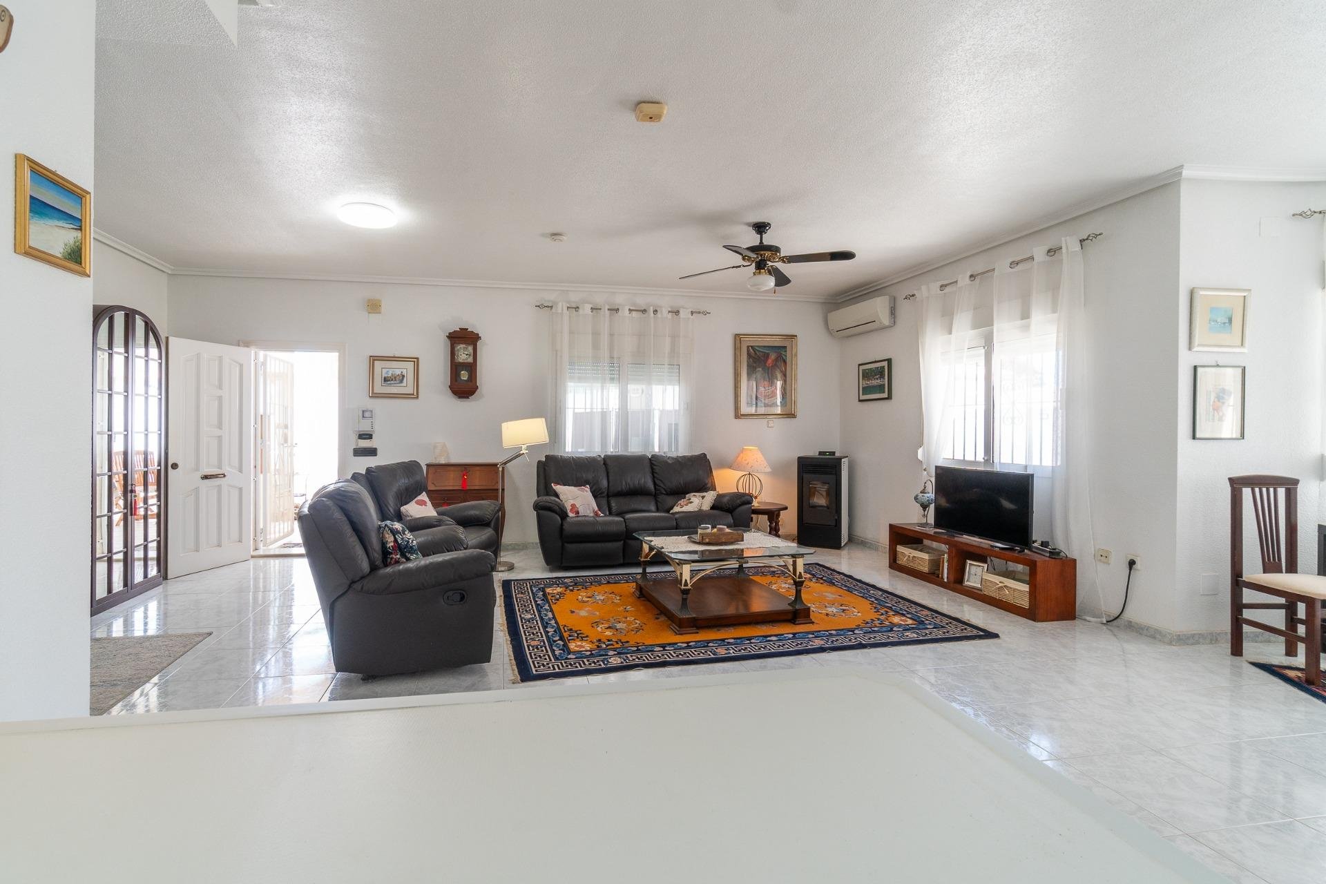 Reventa - Villa - Orihuela Costa - Playa Flamenca