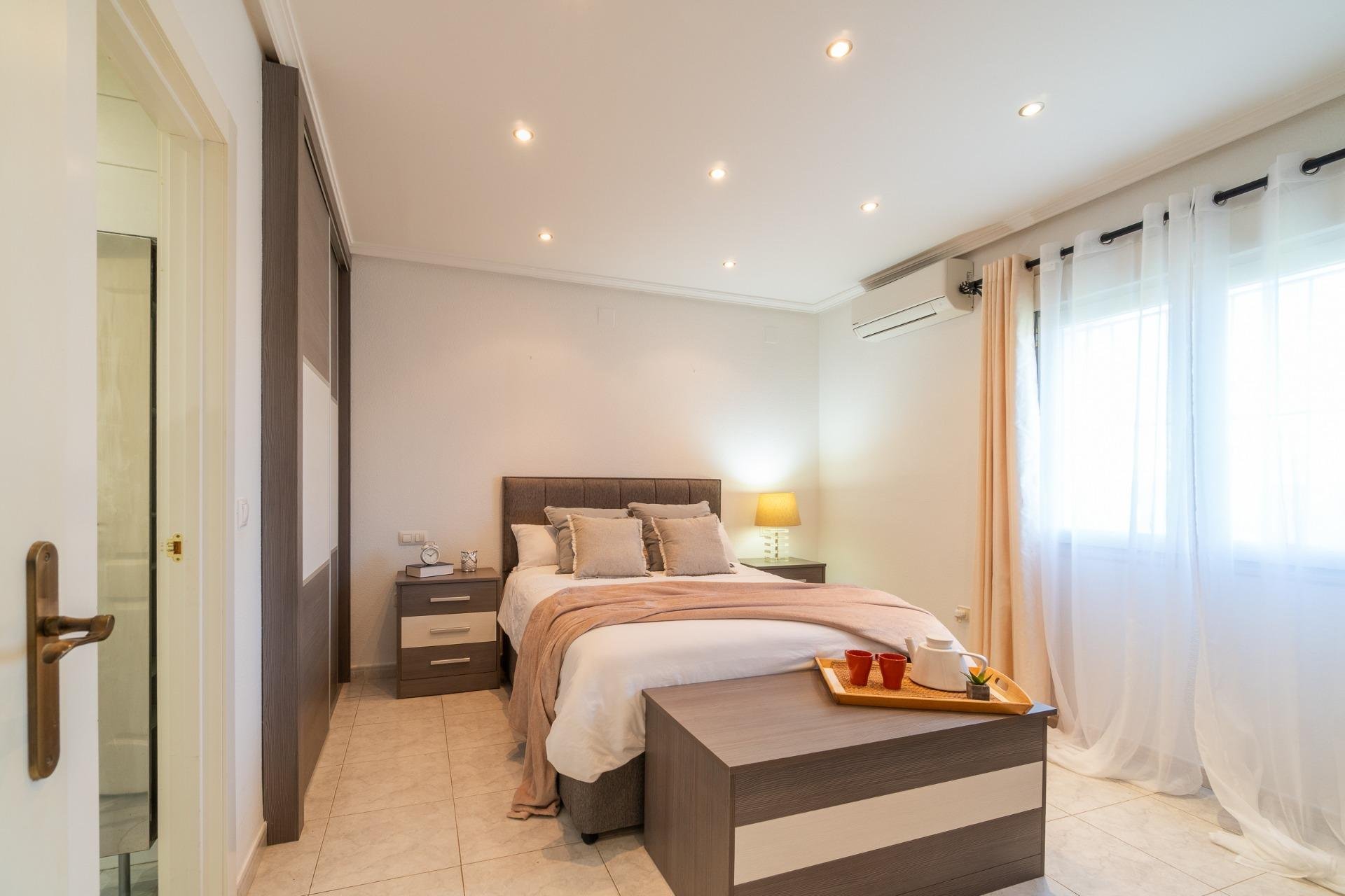 Reventa - Villa - Orihuela Costa - Playa Flamenca