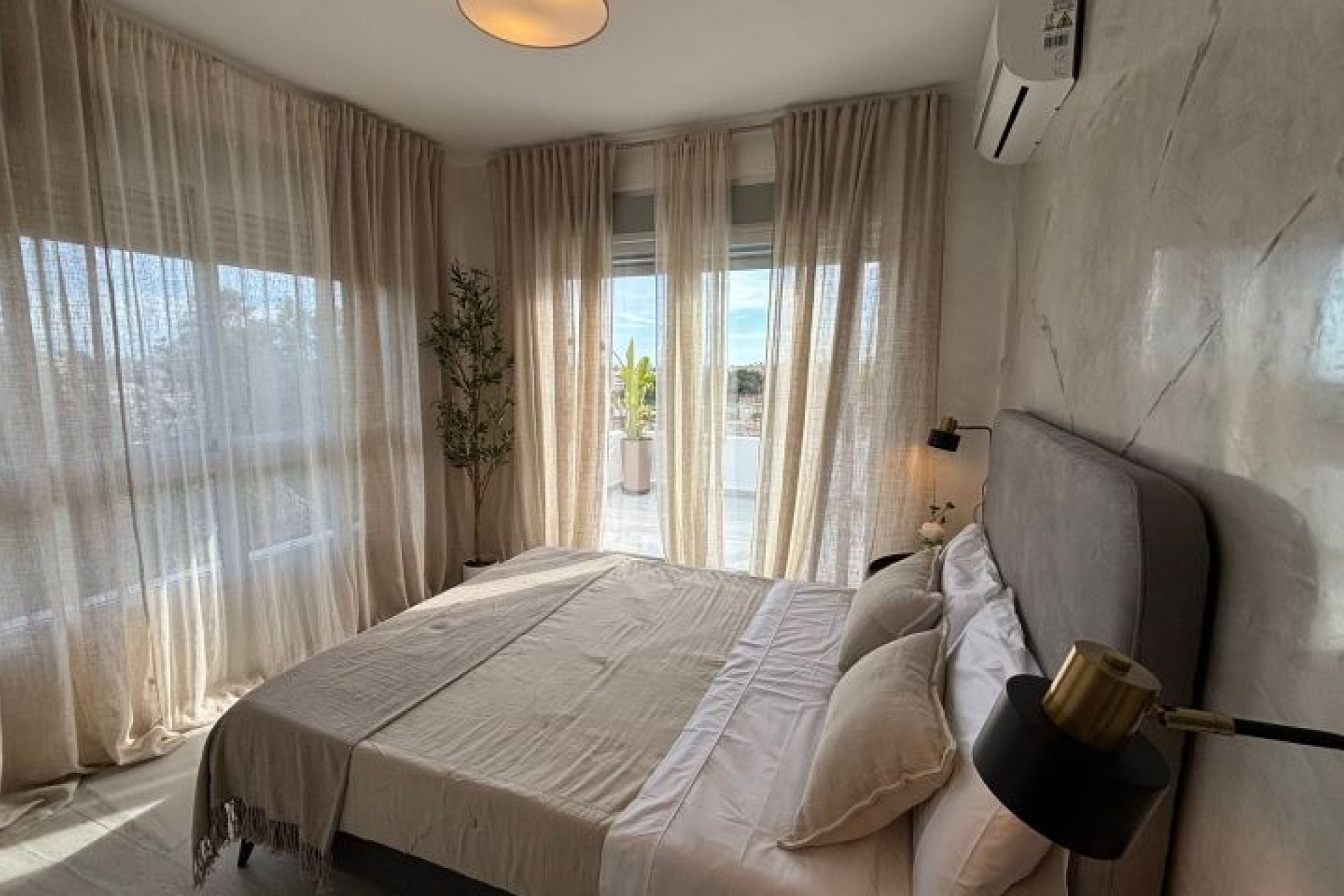 Reventa - Villa - Orihuela Costa