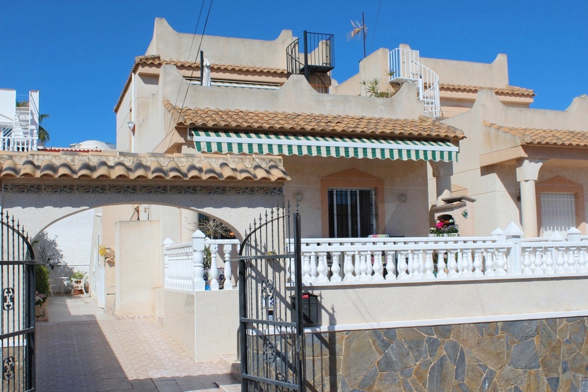 Reventa - Villa - Orihuela Costa