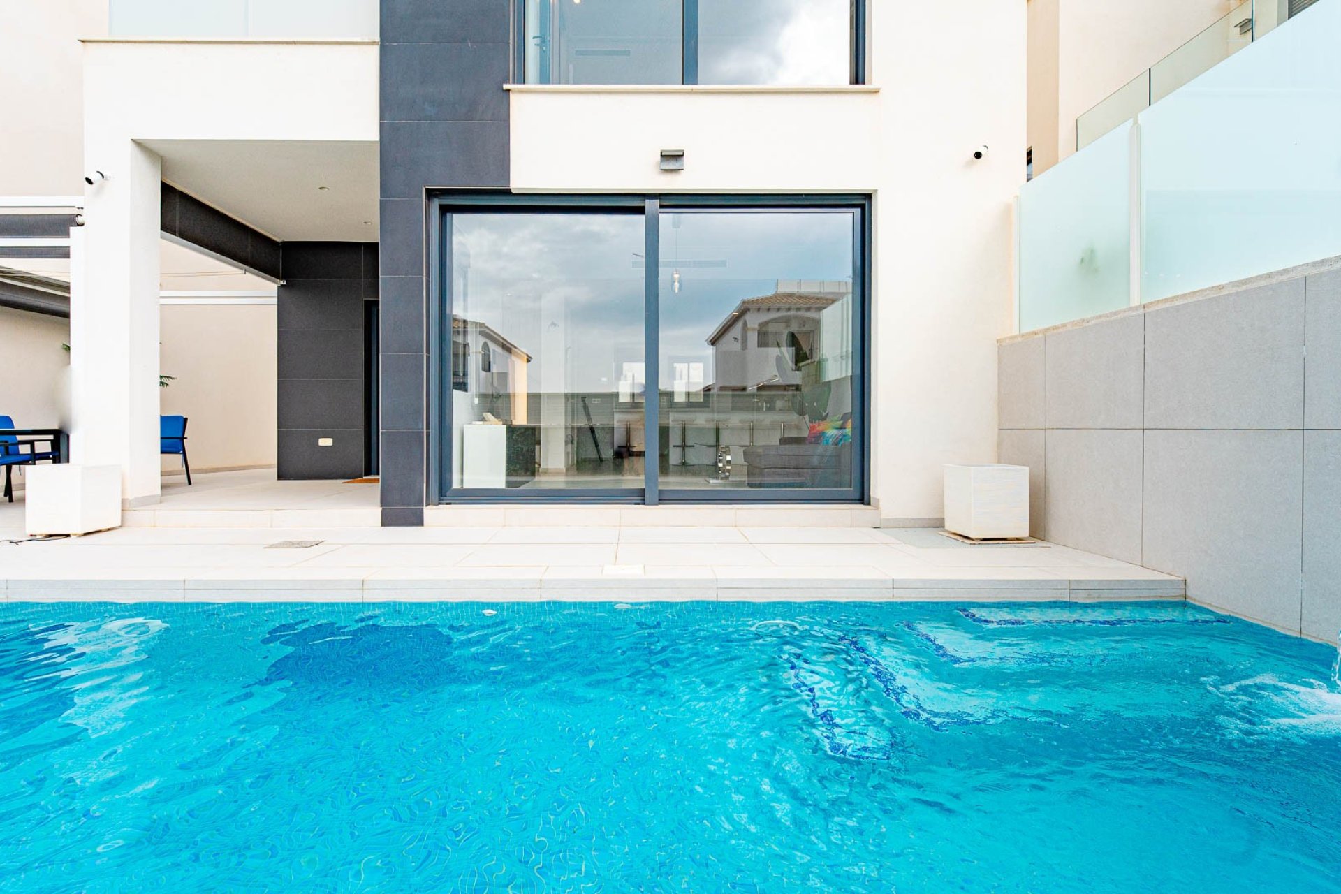 Reventa - Villa - Punta Prima