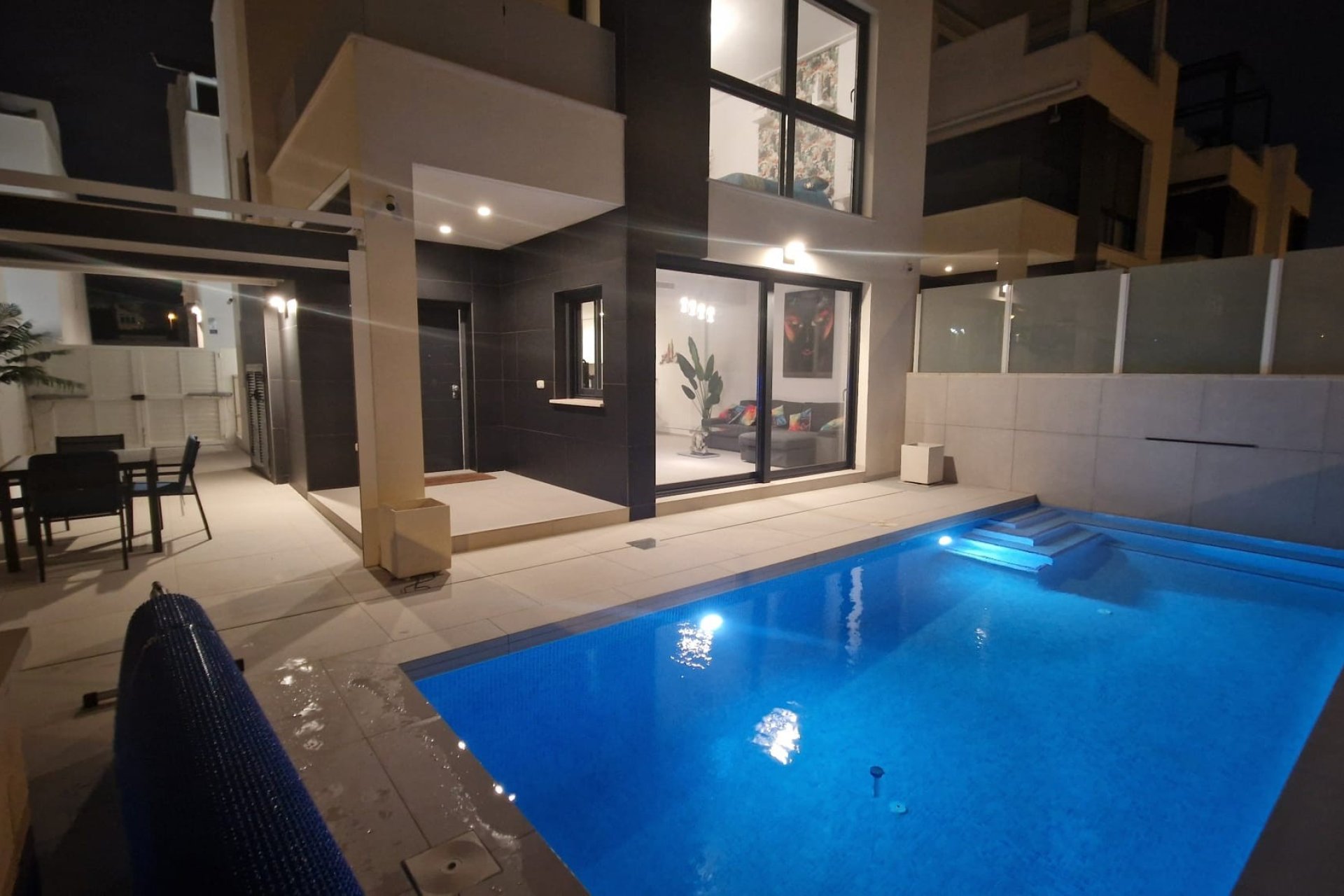 Reventa - Villa - Punta Prima