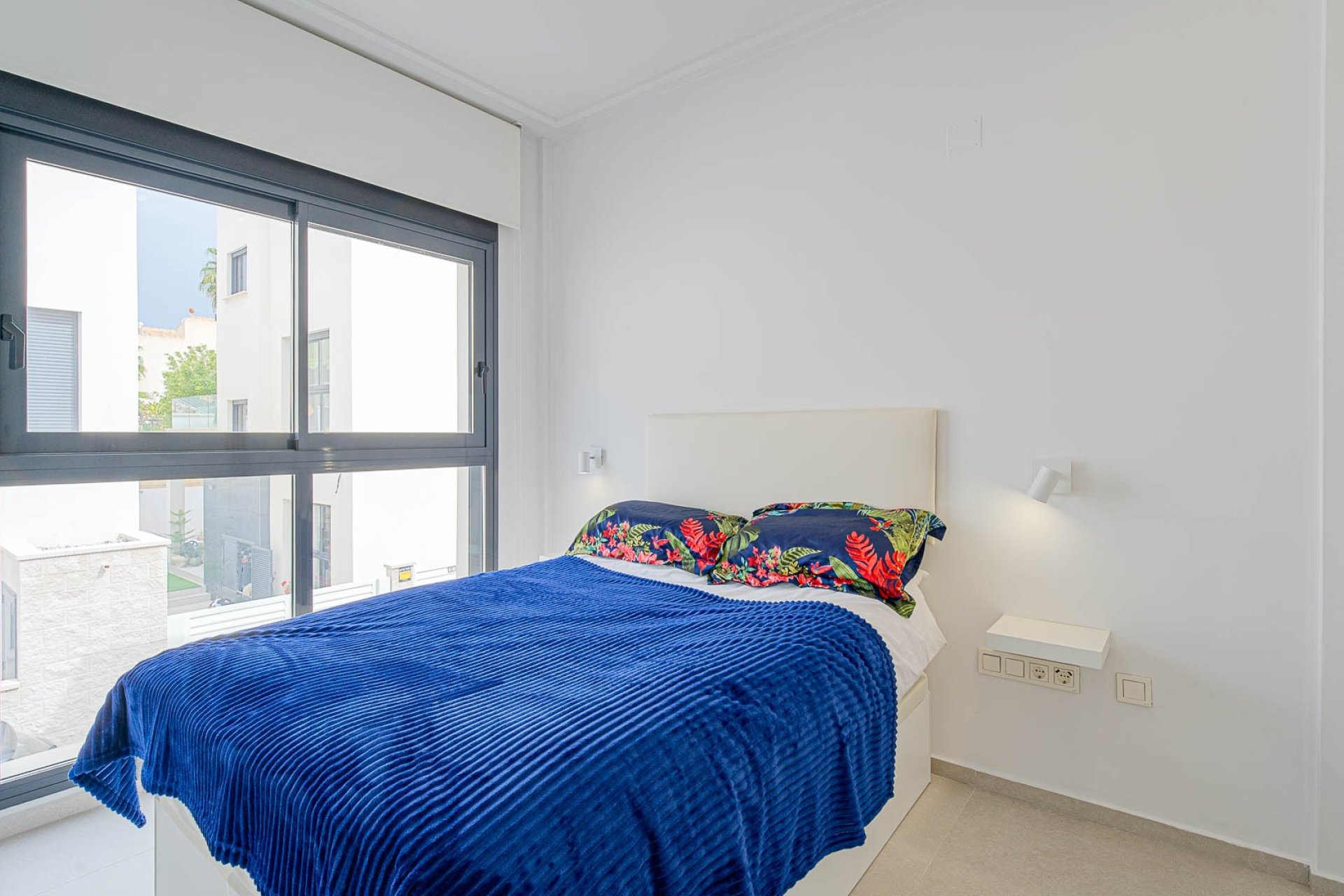 Reventa - Villa - Punta Prima
