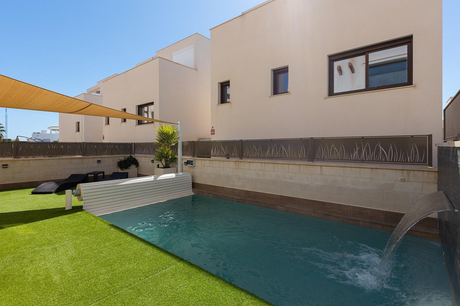 Reventa - Villa - Rojales - Pueblo bravo