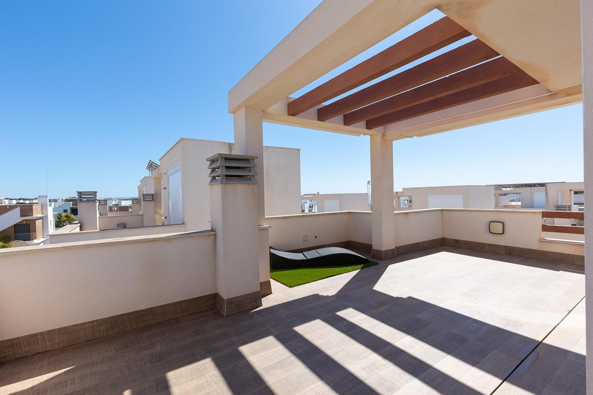 Reventa - Villa - Rojales - Pueblo bravo