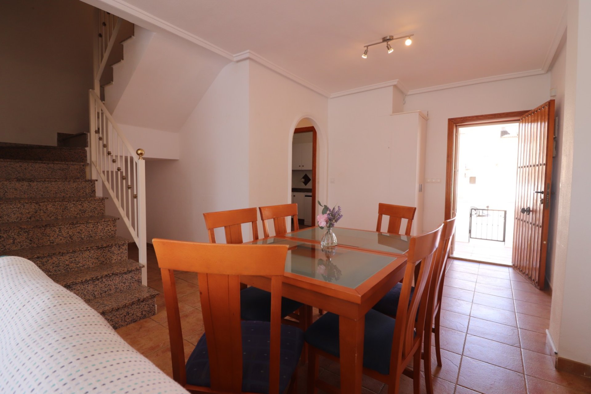 Reventa - Villa - San Miguel de Salinas - Lake View Mansions