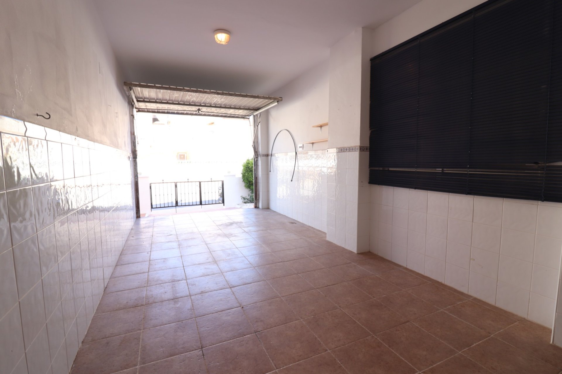 Reventa - Villa - San Miguel de Salinas - Lake View Mansions