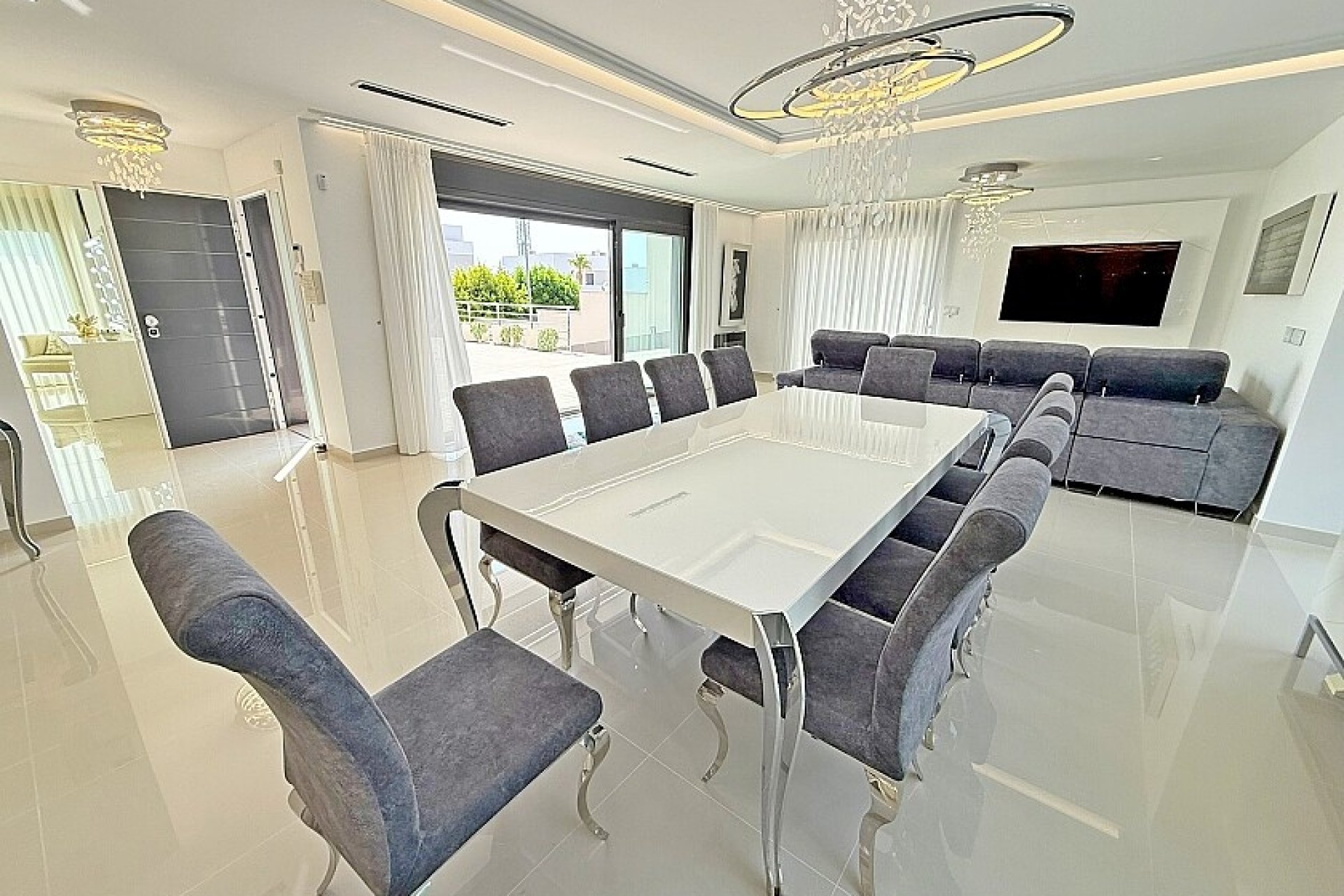 Reventa - Villa - San Miguel de Salinas - Mirador de San Miguel