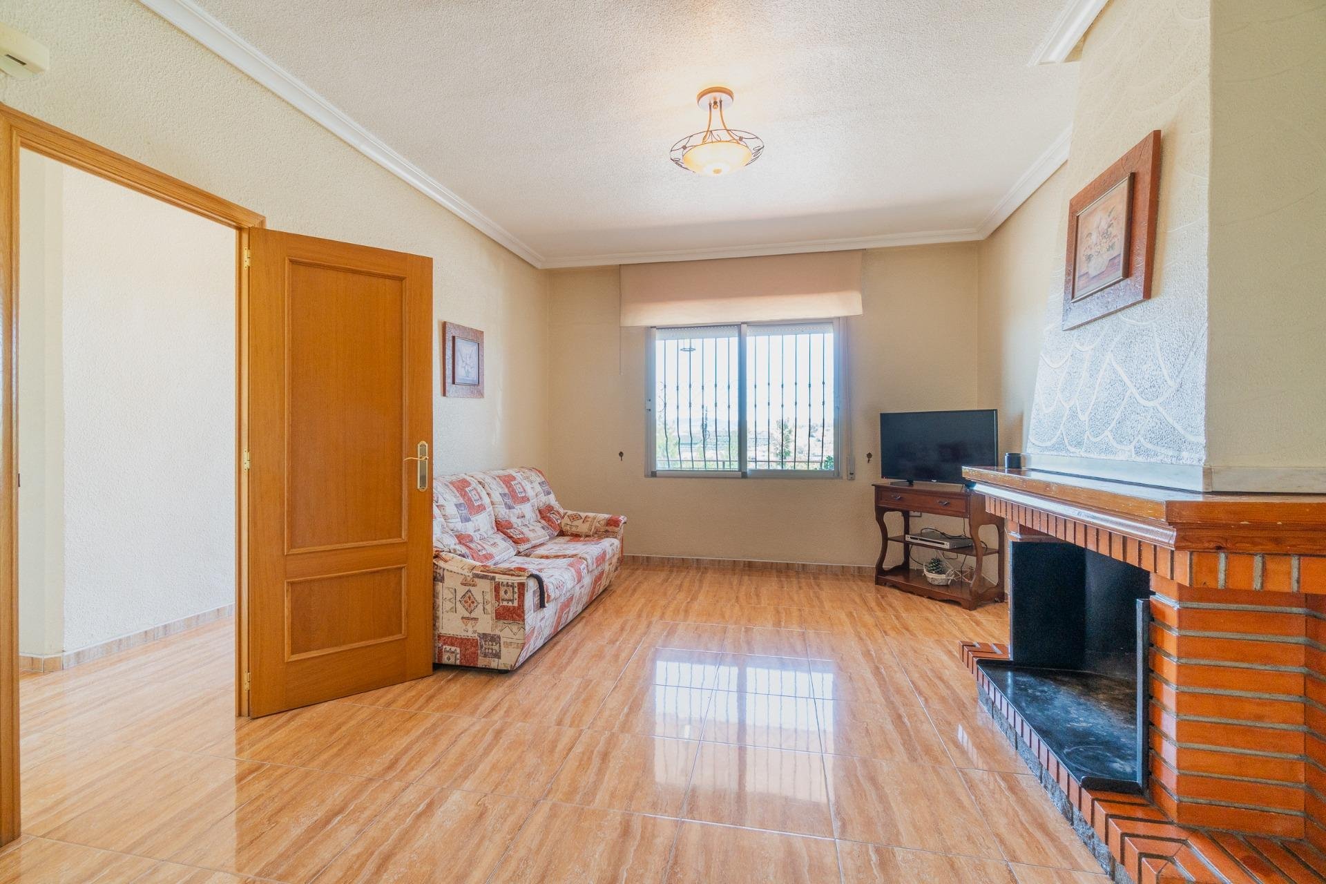 Reventa - Villa - San Miguel de Salinas - Torremendo
