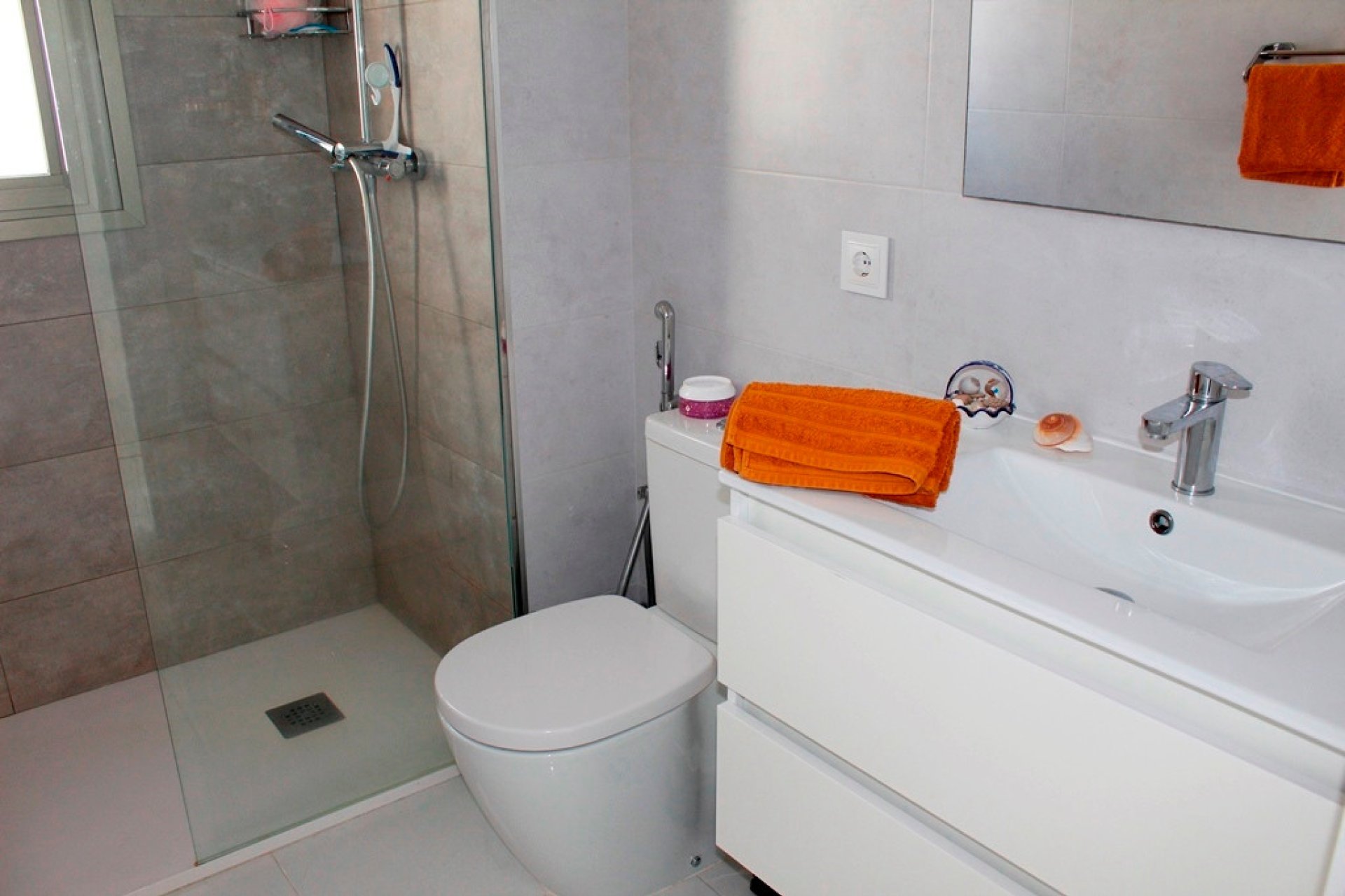 Reventa - Villa - San Miguel de Salinas