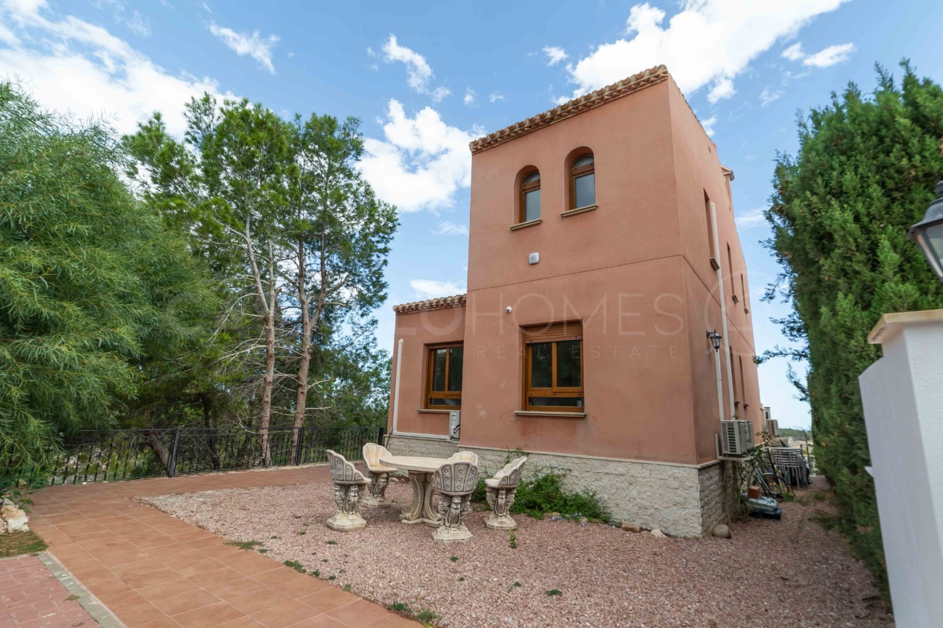 Reventa - Villa - San Miguel de Salinas