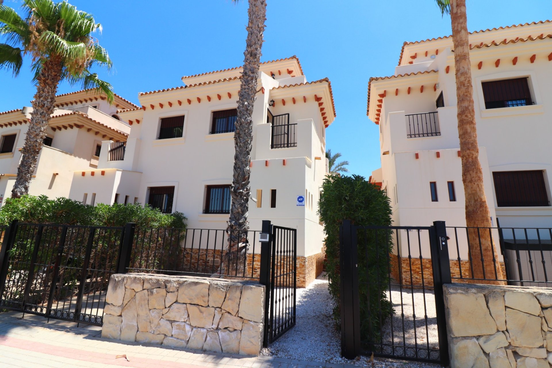 Reventa - Villa / Semi detached - Algorfa - La Finca Golf Resort