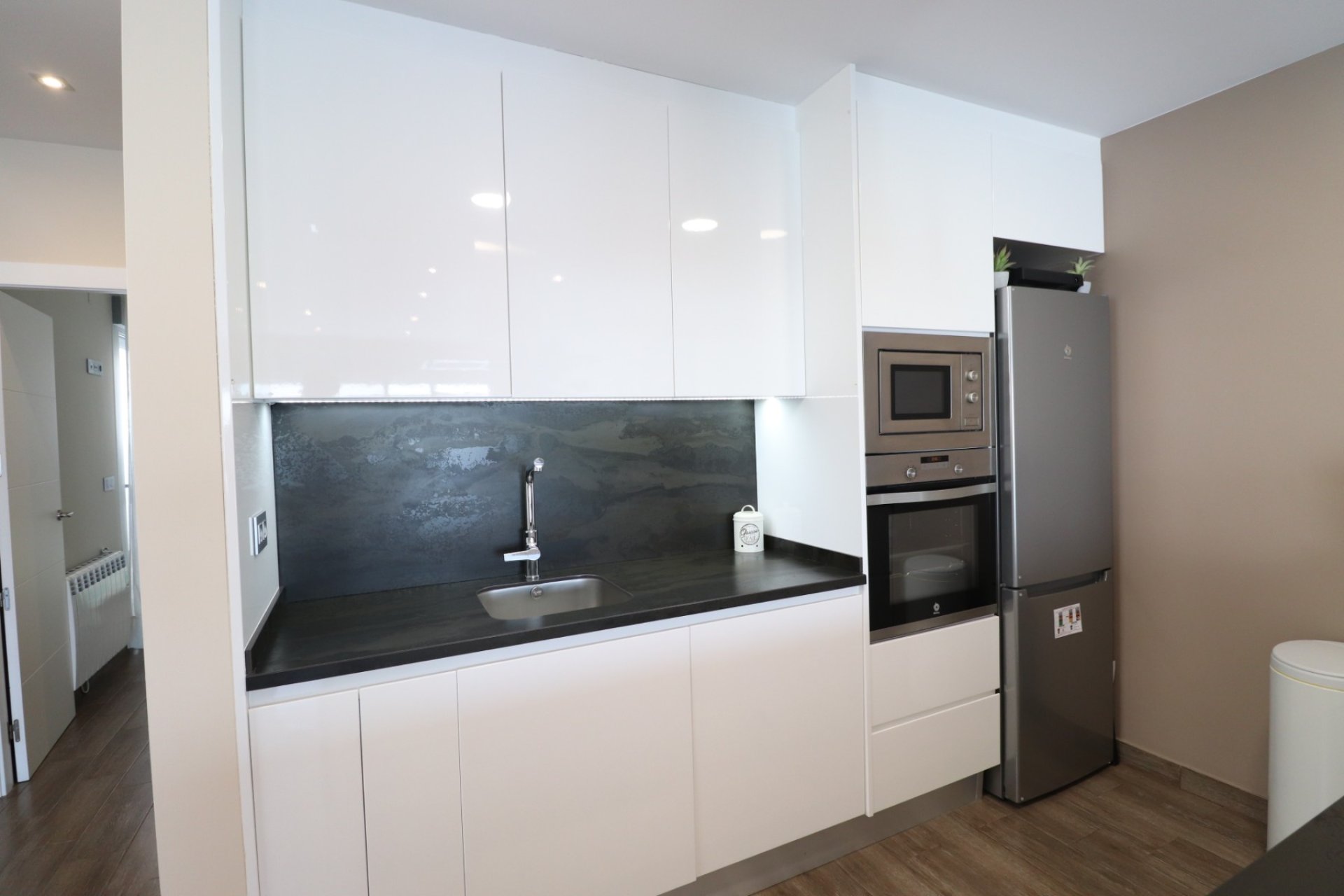 Reventa - Villa / Semi detached - Daya Vieja - Daya Vieja - Town